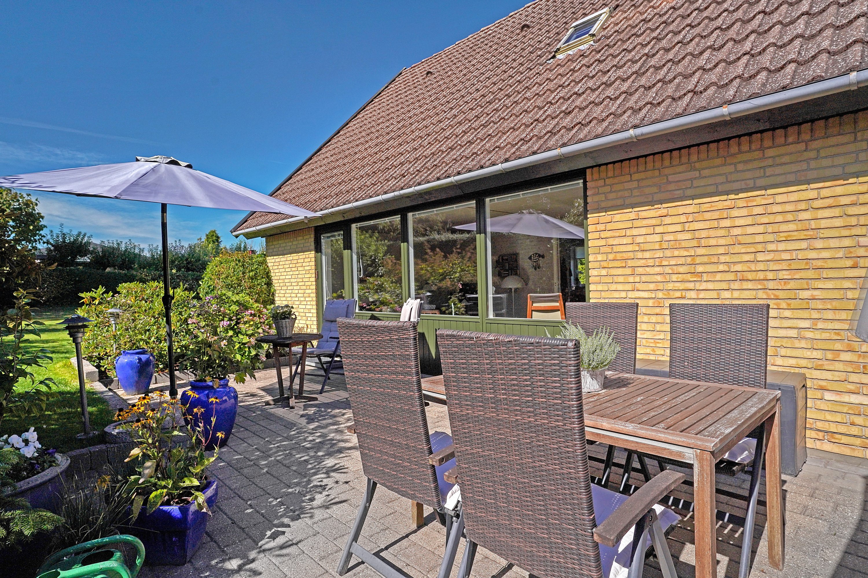 Miniaturebillede 1: terrasse. Billede af Nørreskovvang 67B, 3500 Værløse