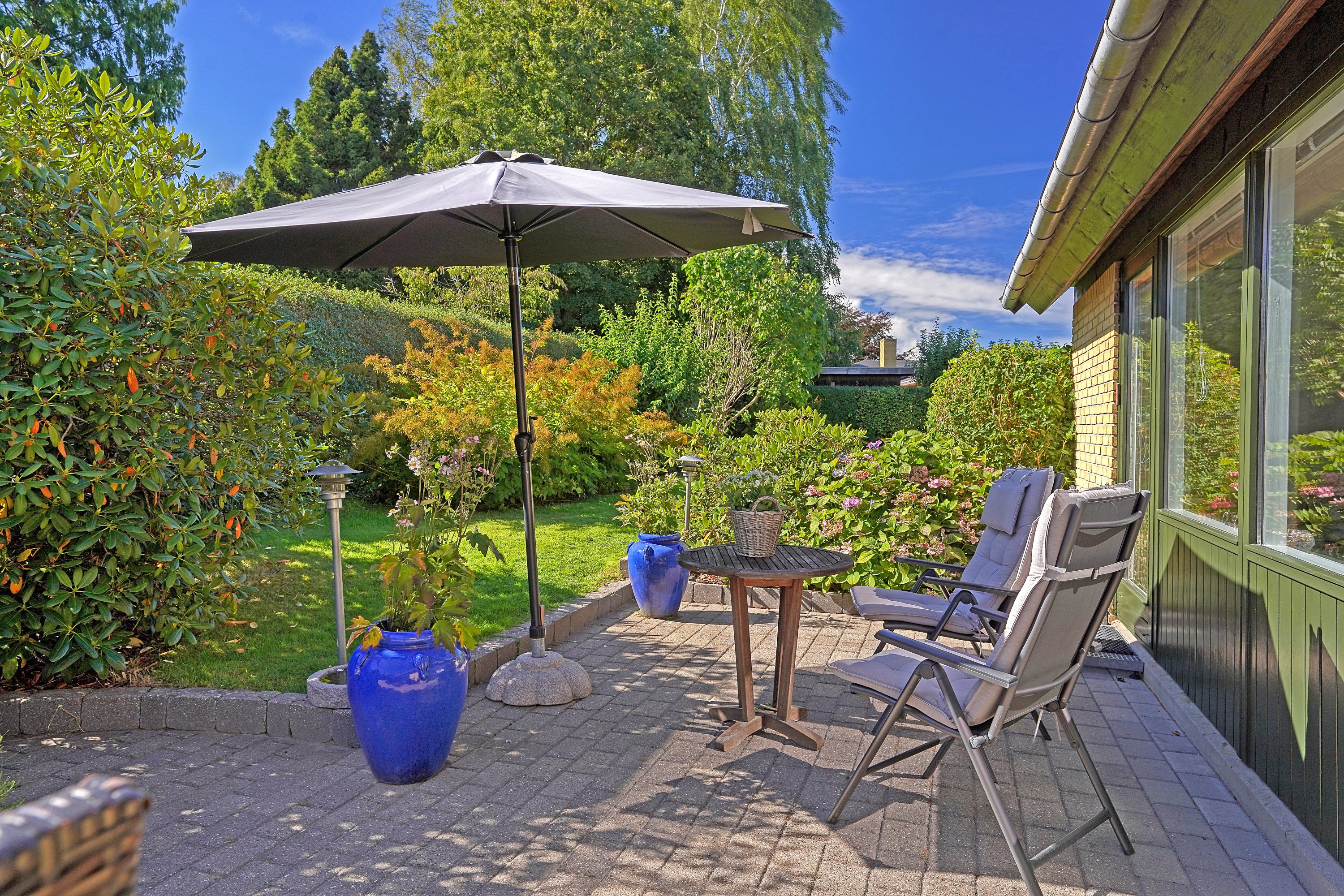 Miniaturebillede 2: terrasse. Billede af Nørreskovvang 67B, 3500 Værløse