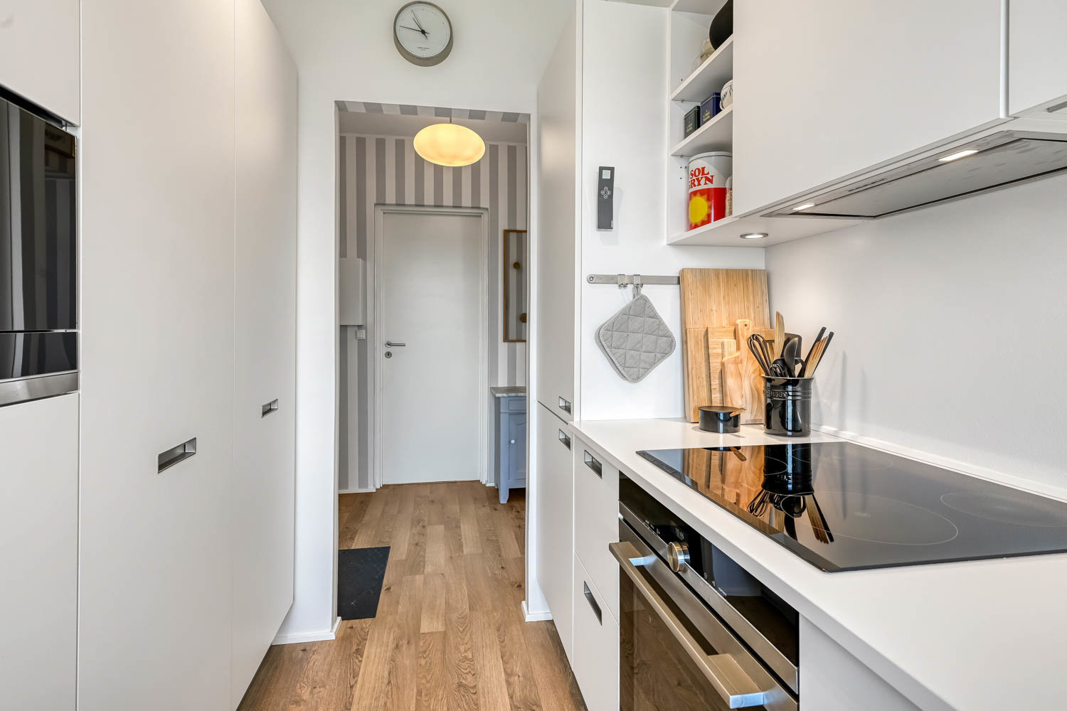 Fremhævet køkken billede i fuldskærmstilstand. Billede af Skoleparken 7, 5. th., 6705 Esbjerg Ø