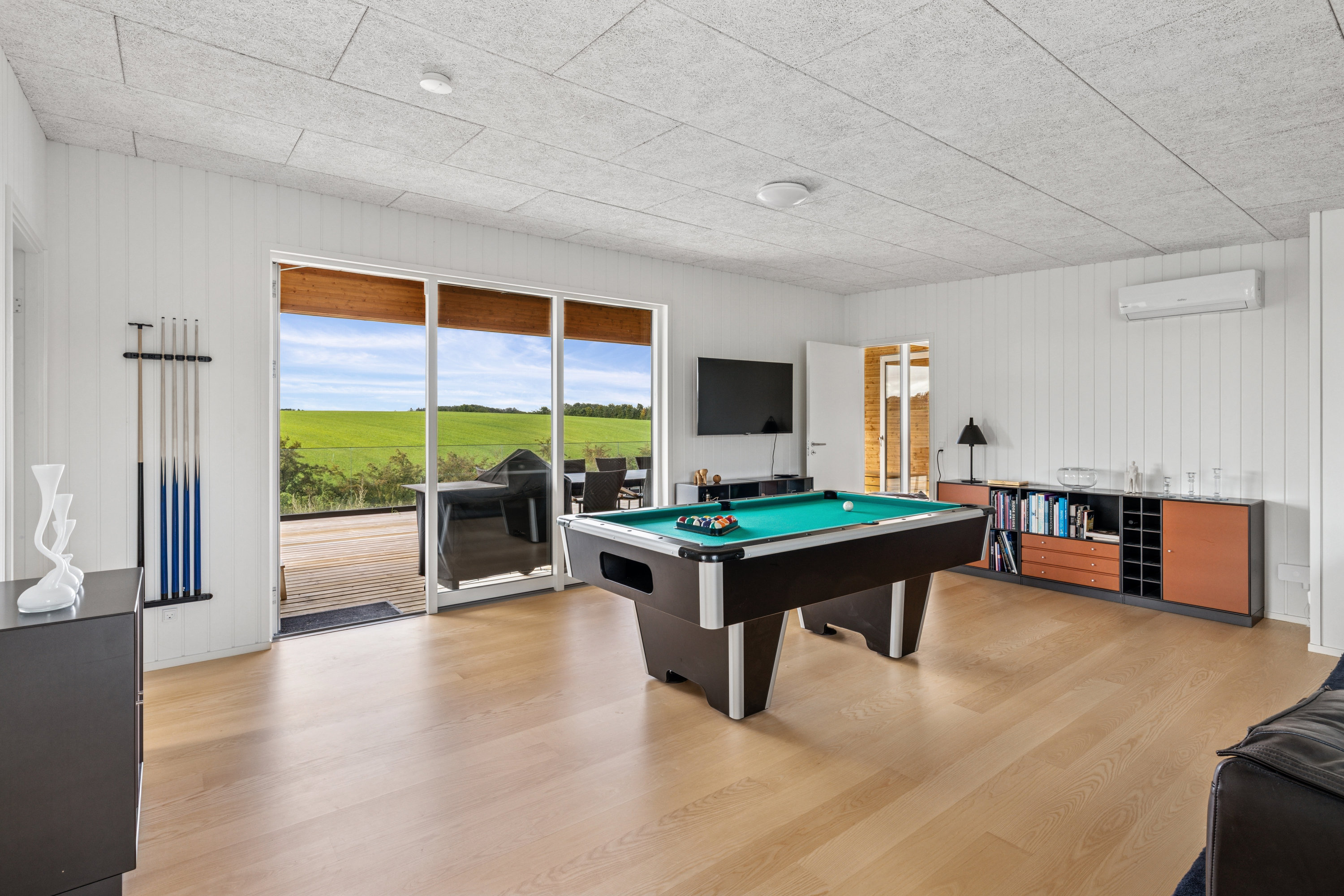 Miniaturebillede 2: stue. Billede af Fjorddalen 22, Hjarbæk, 8831 Løgstrup