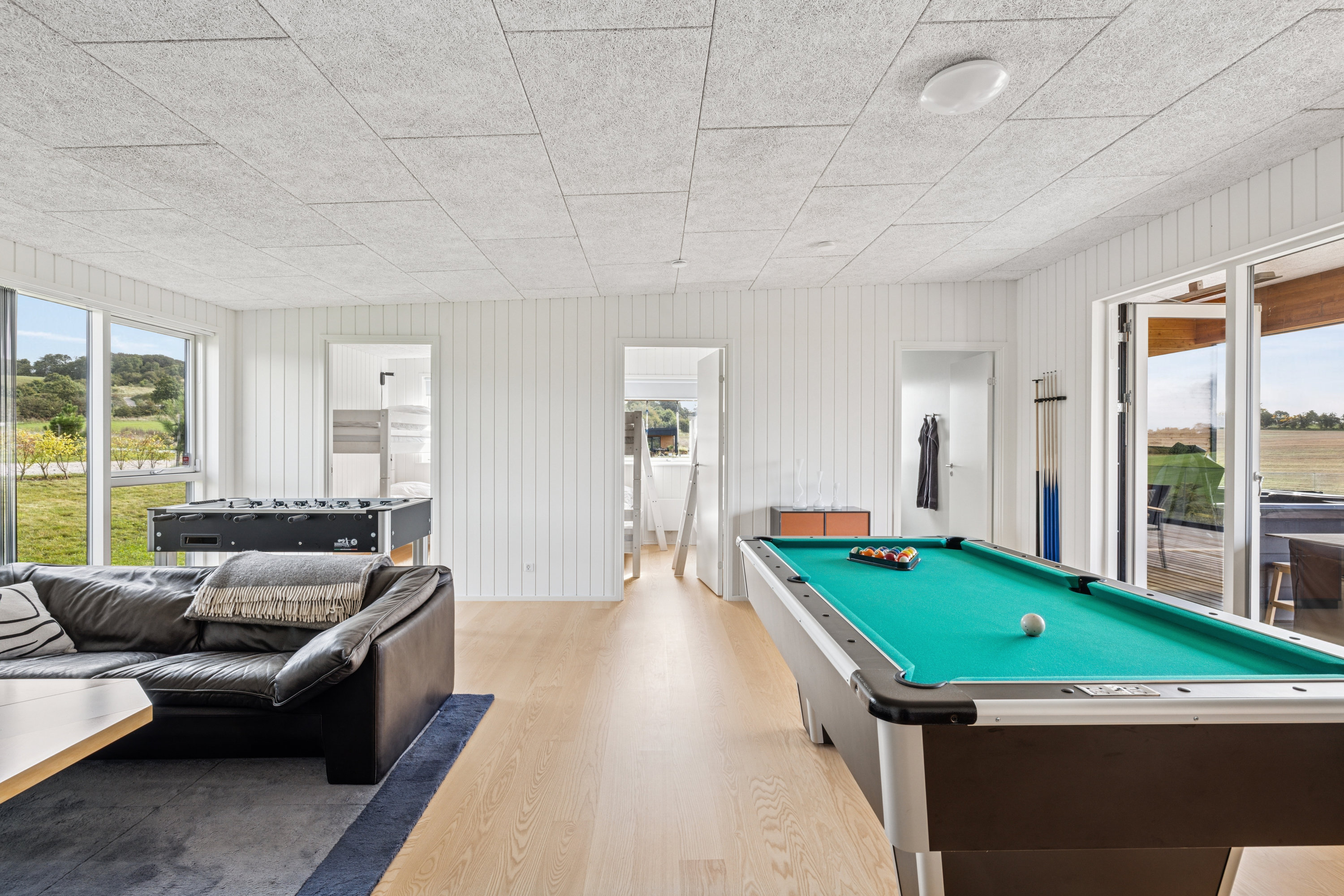 Fremhævet stue billede i fuldskærmstilstand. Billede af Fjorddalen 22, Hjarbæk, 8831 Løgstrup