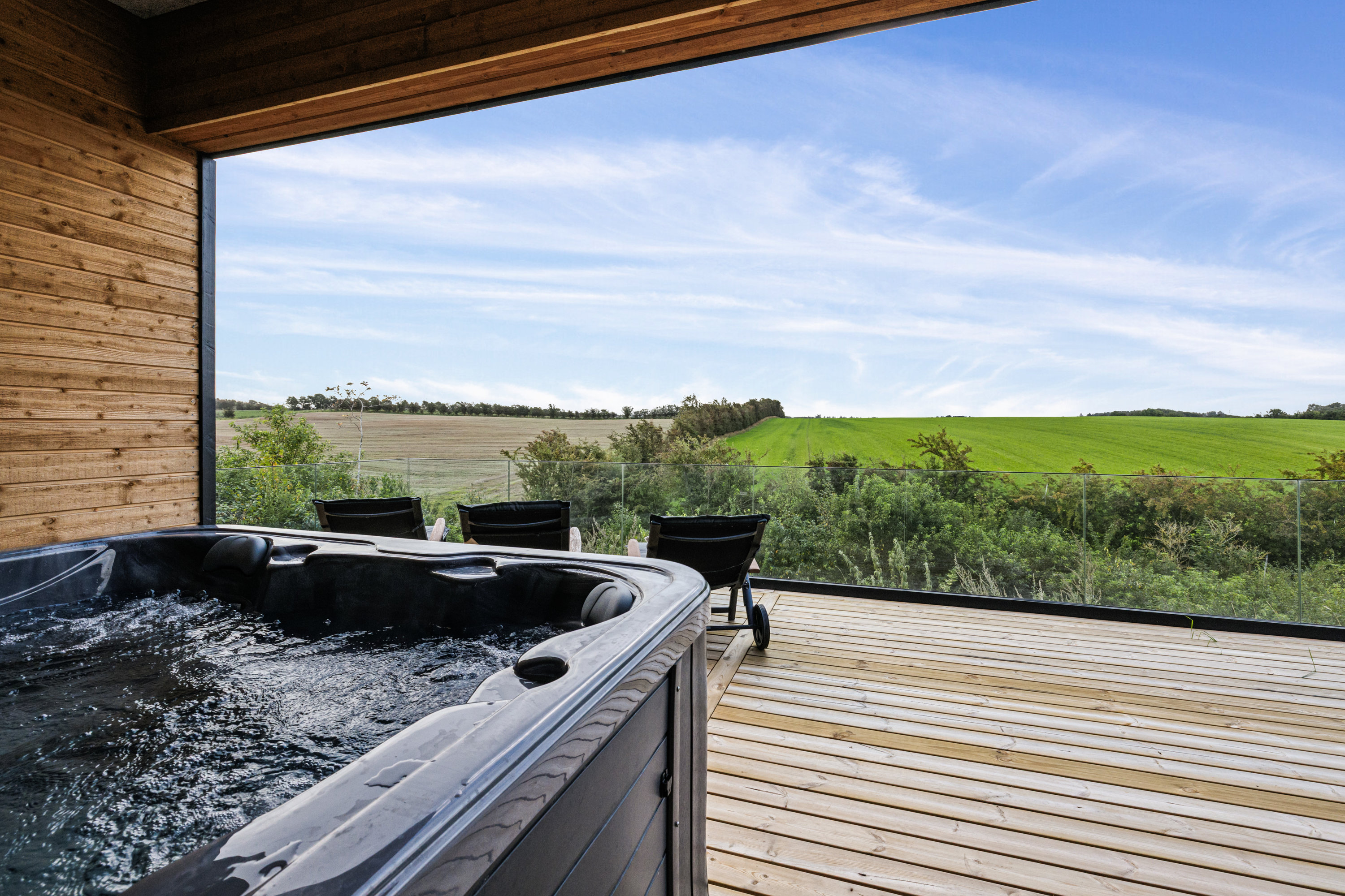 Fremhævet altan billede i fuldskærmstilstand. Billede af Fjorddalen 22, Hjarbæk, 8831 Løgstrup