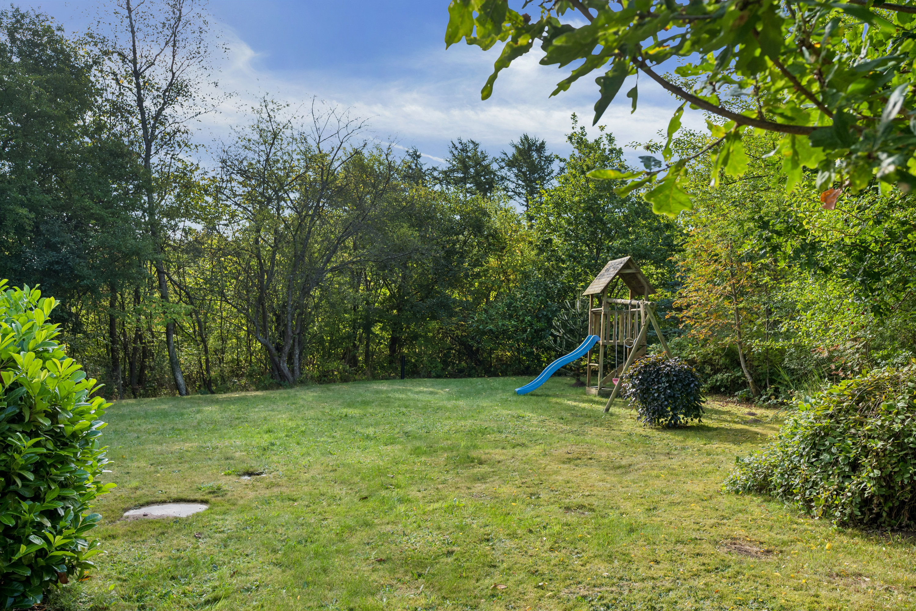 Fremhævet have billede i fuldskærmstilstand. Billede af Ndr. Lyngsbækvej 26, Lyngsbæk, 8400 Ebeltoft