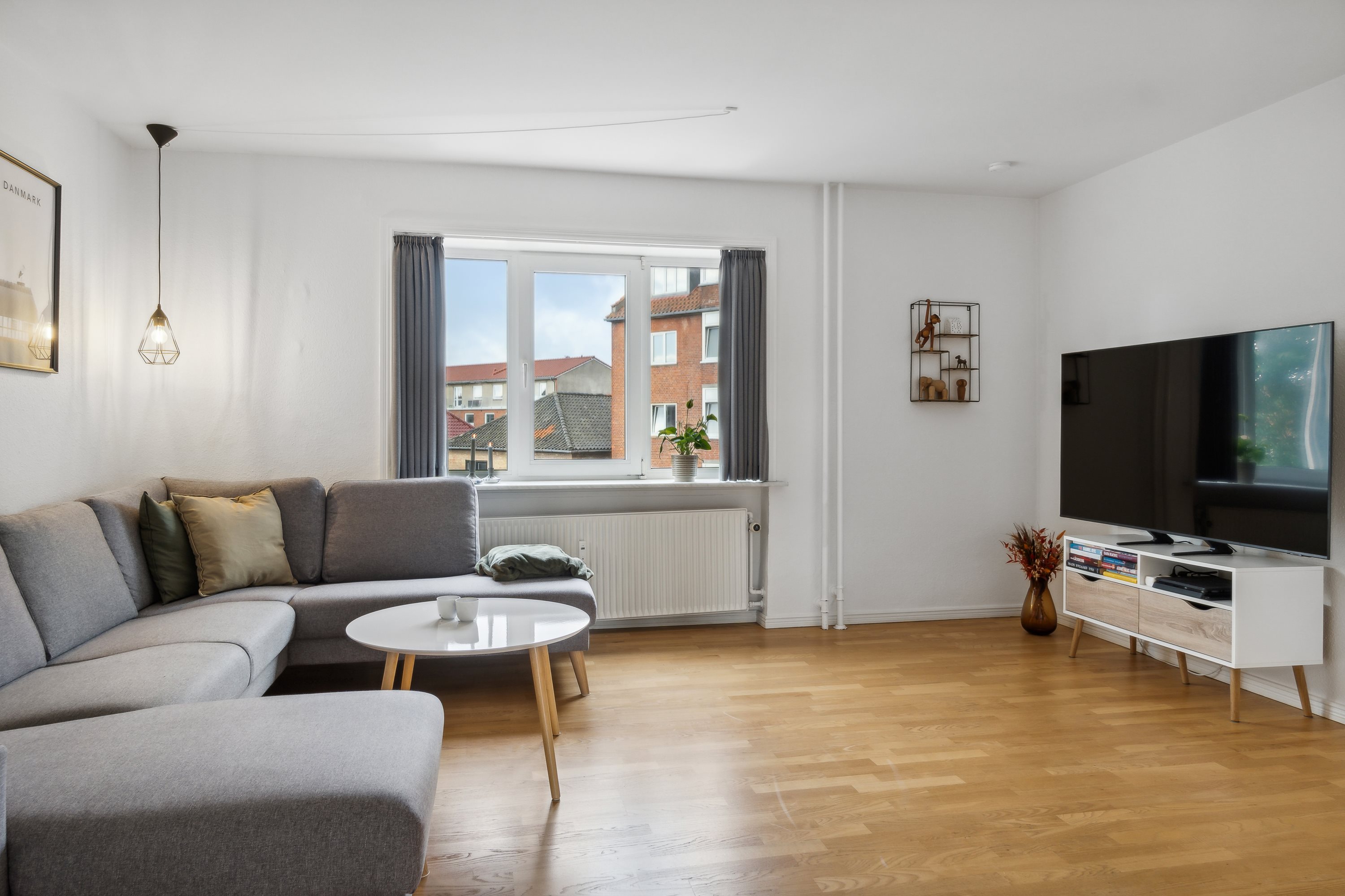 Fremhævet  billede i fuldskærmstilstand. Billede af Frodesgade 156, 2. th., 6700 Esbjerg