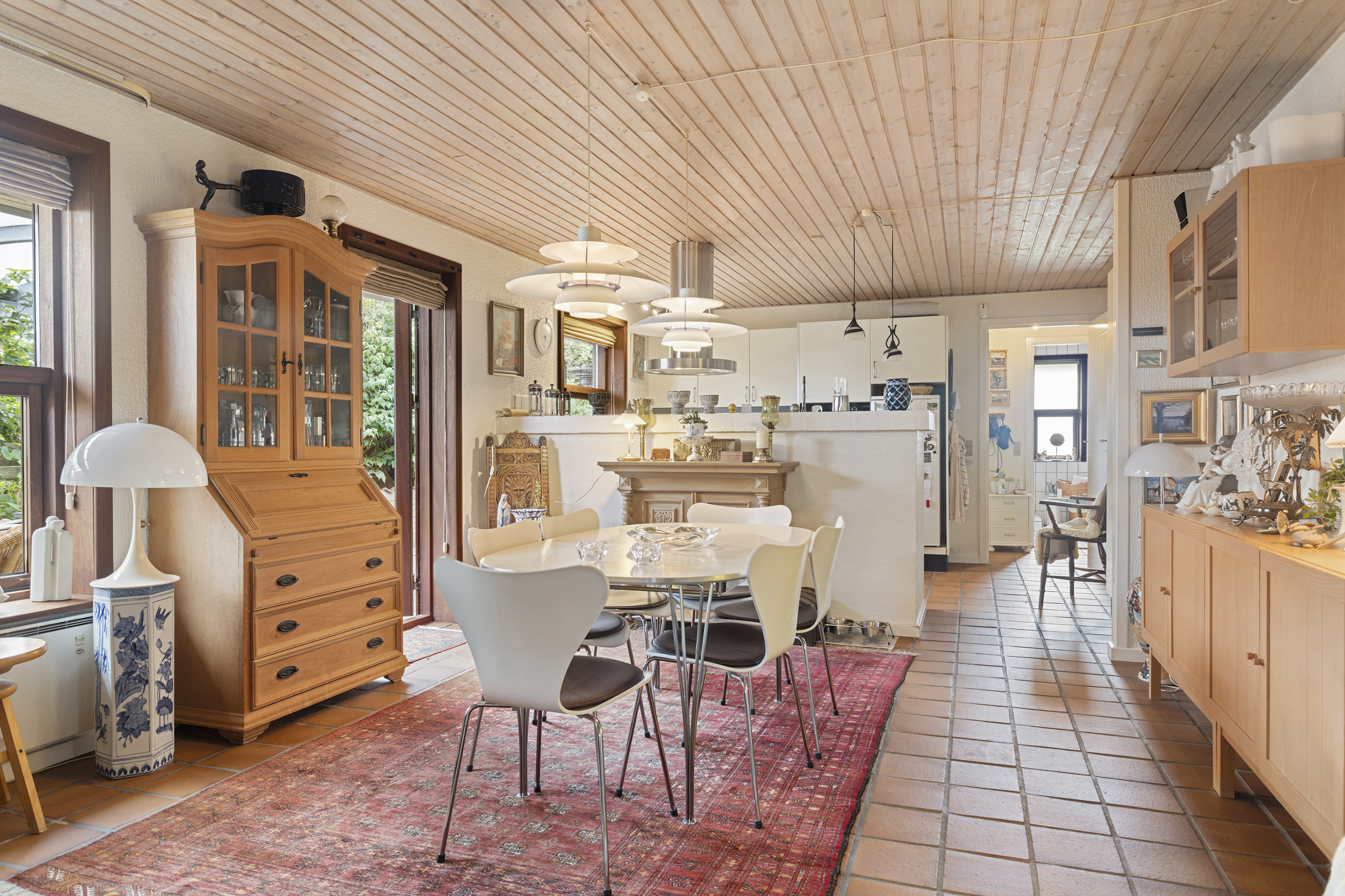 Fremhævet stue billede i fuldskærmstilstand. Billede af Marinus Bødkers Vej 16, 9900 Frederikshavn