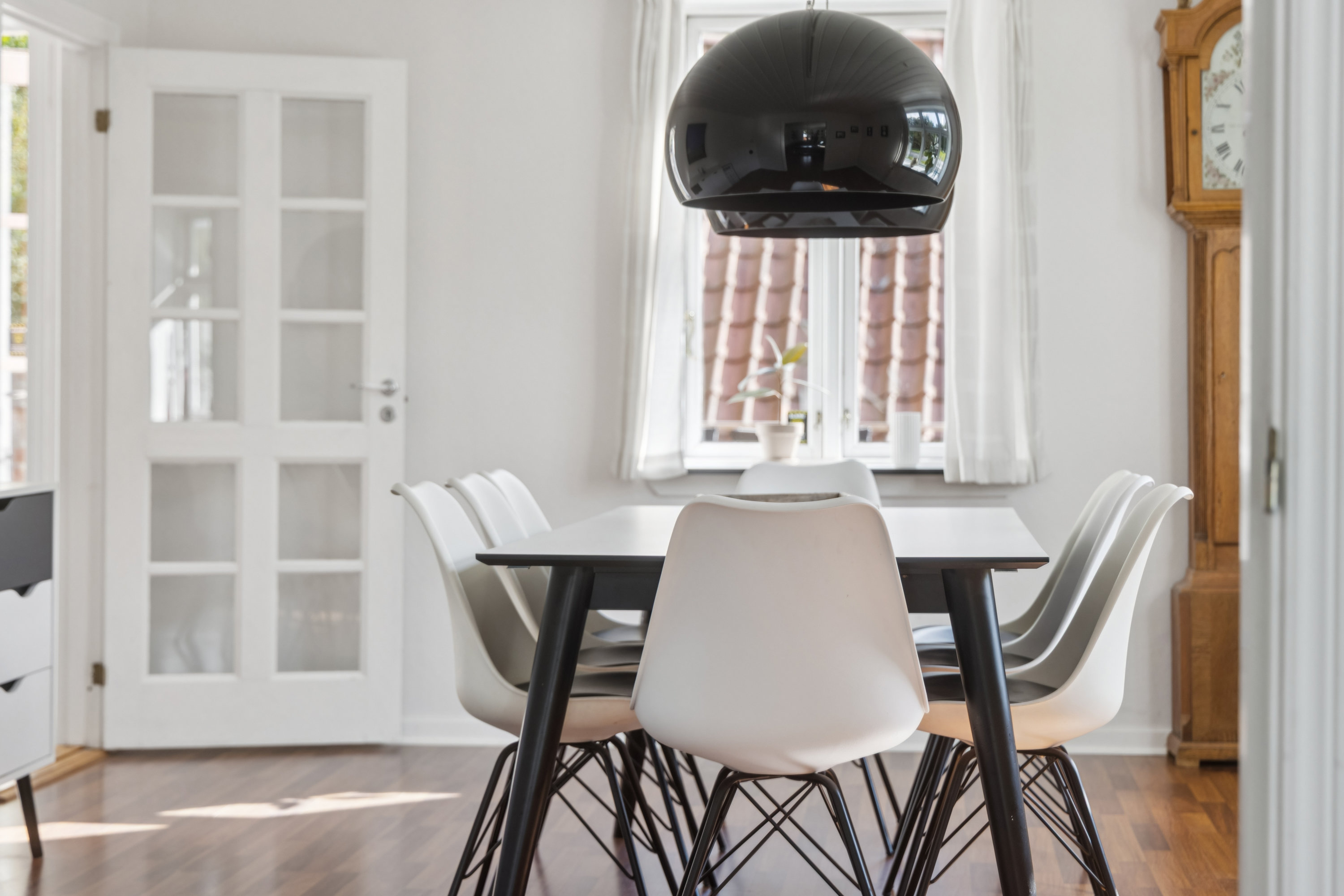 Fremhævet spisestue billede i fuldskærmstilstand. Billede af Hannerupskovvej 40, Hannerup, 9500 Hobro