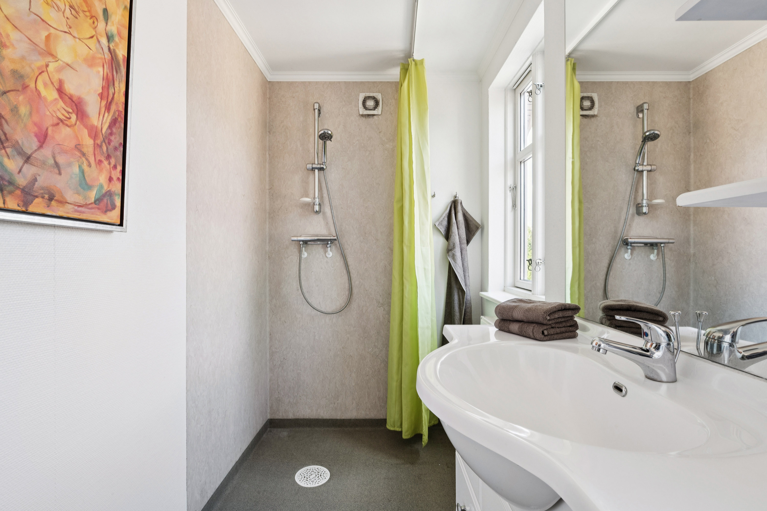 Fremhævet badeværelse billede i fuldskærmstilstand. Billede af Højelsevej 31, 4600 Køge