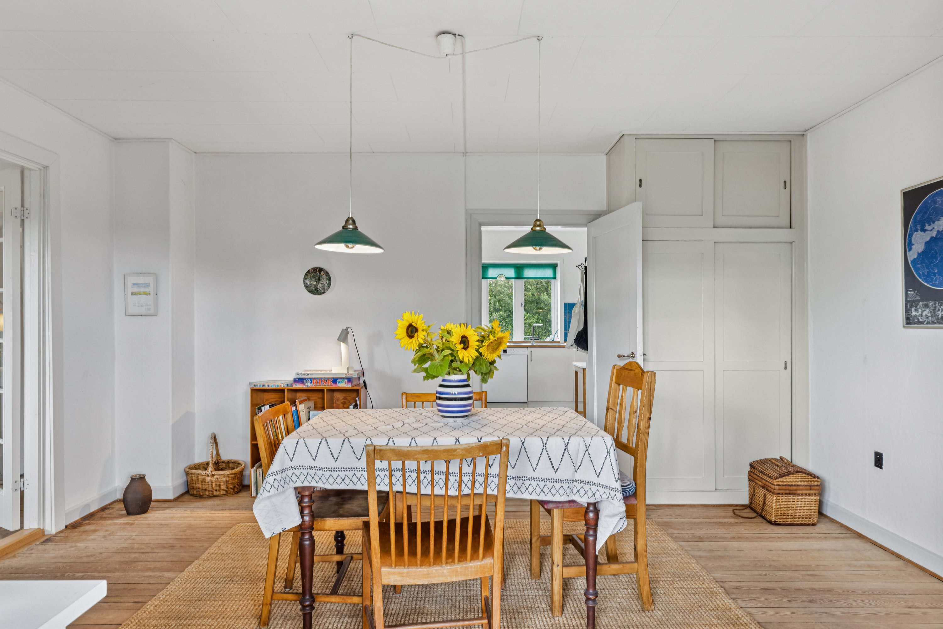 Fremhævet stue billede i fuldskærmstilstand. Billede af Holmevej 7, st.., 6760 Ribe