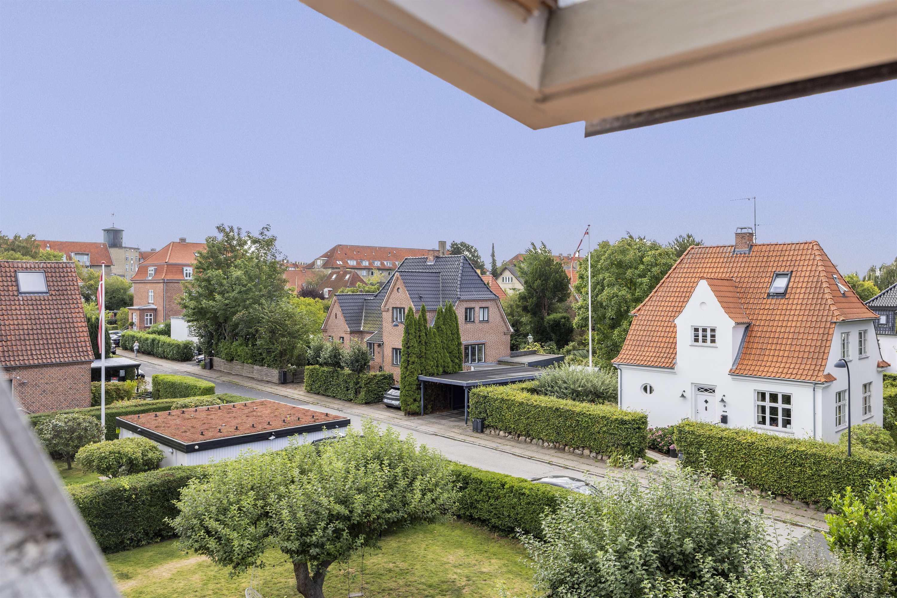 Fremhævet andet billede i fuldskærmstilstand. Billede af Kærmindevej 27, 1., 2820 Gentofte