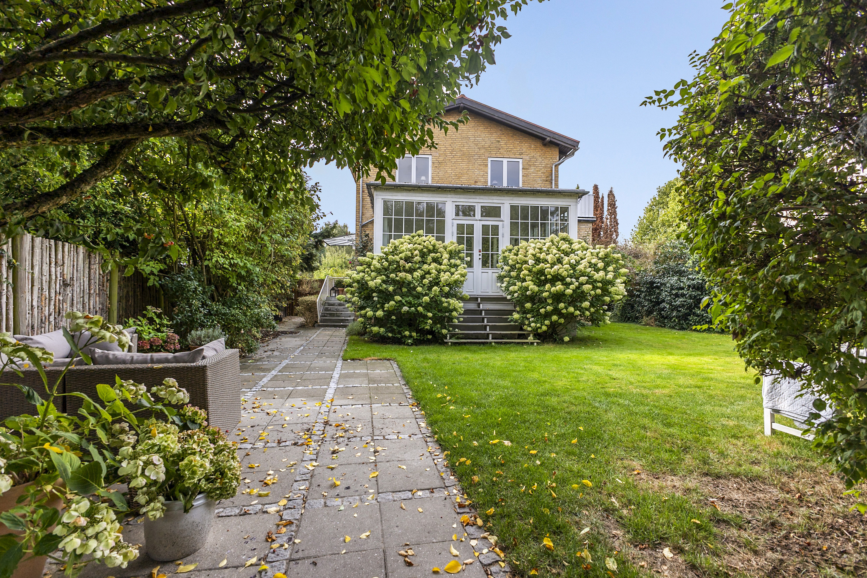 Fremhævet ejendommen billede i fuldskærmstilstand. Billede af Kollegievej 27, 2920 Charlottenlund