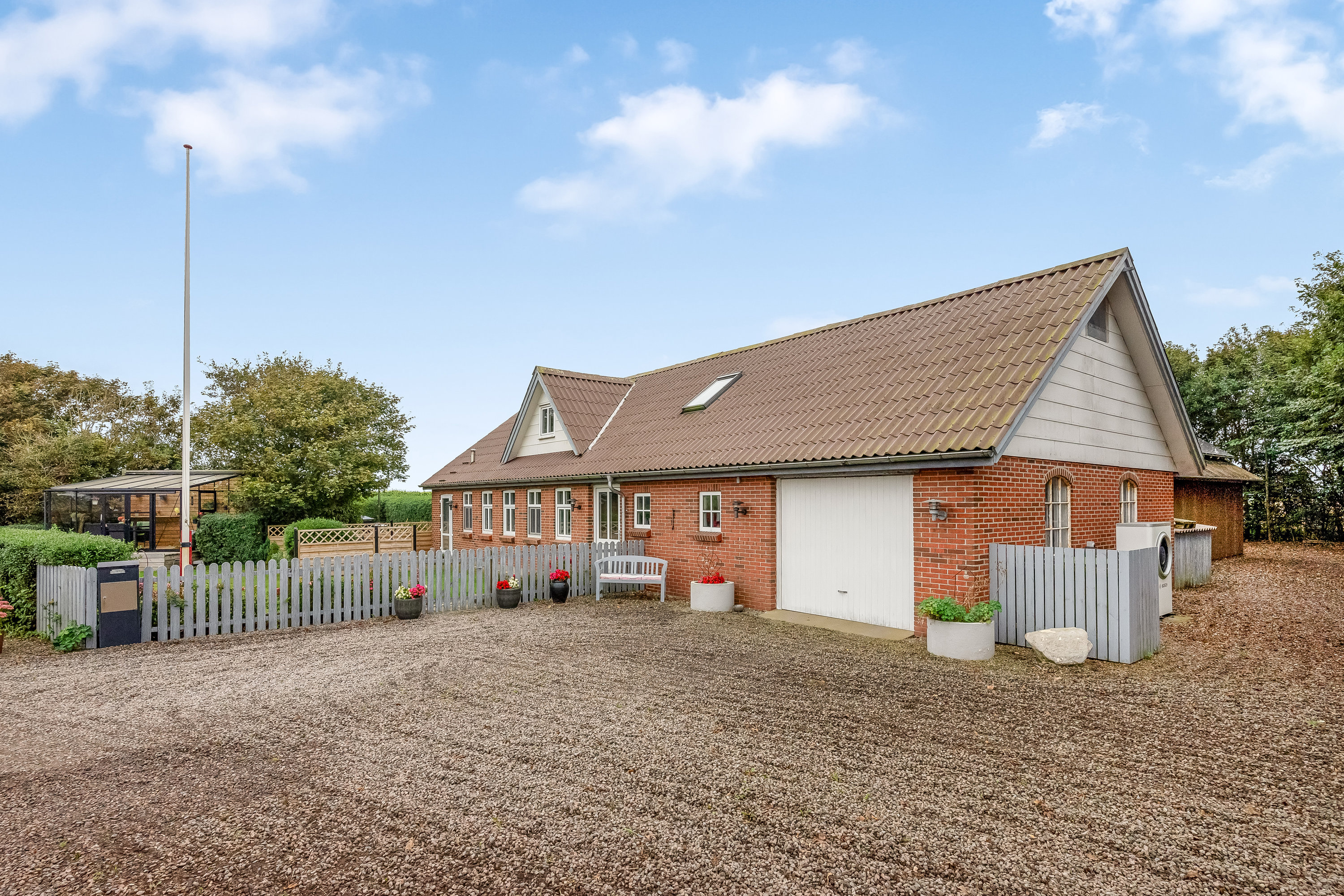 Fremhævet ejendommen billede i fuldskærmstilstand. Billede af Borgdalvej 1, Gudum, 7620 Lemvig