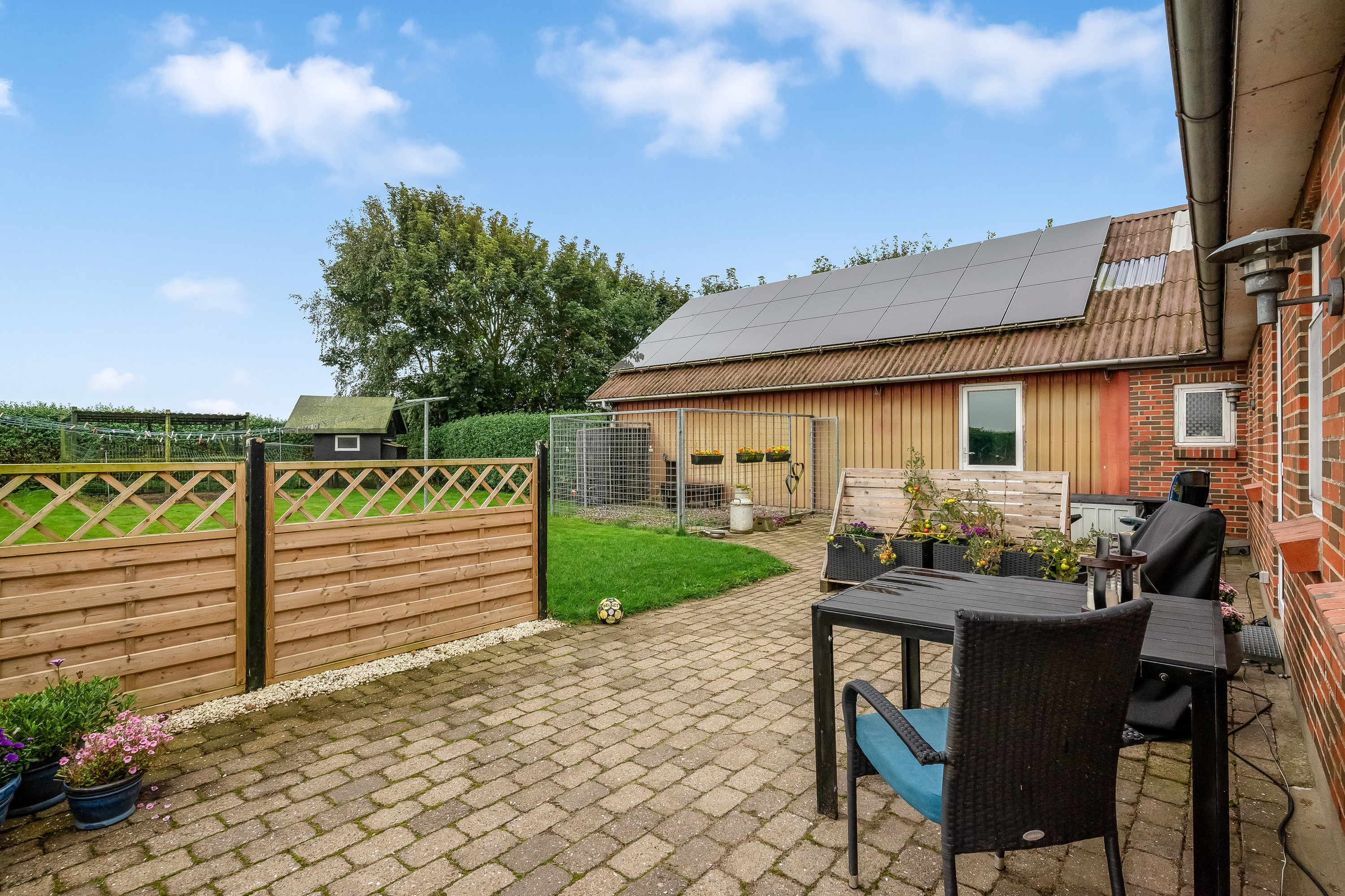 Fremhævet terrasse billede i fuldskærmstilstand. Billede af Borgdalvej 1, Gudum, 7620 Lemvig