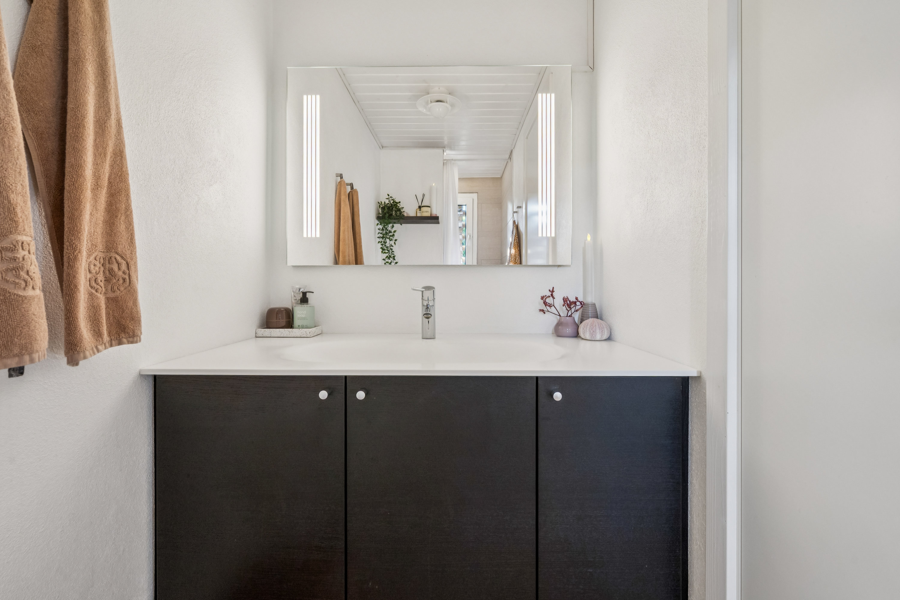 Fremhævet badeværelse billede i fuldskærmstilstand. Billede af Strandbyvej 31, 8240 Risskov