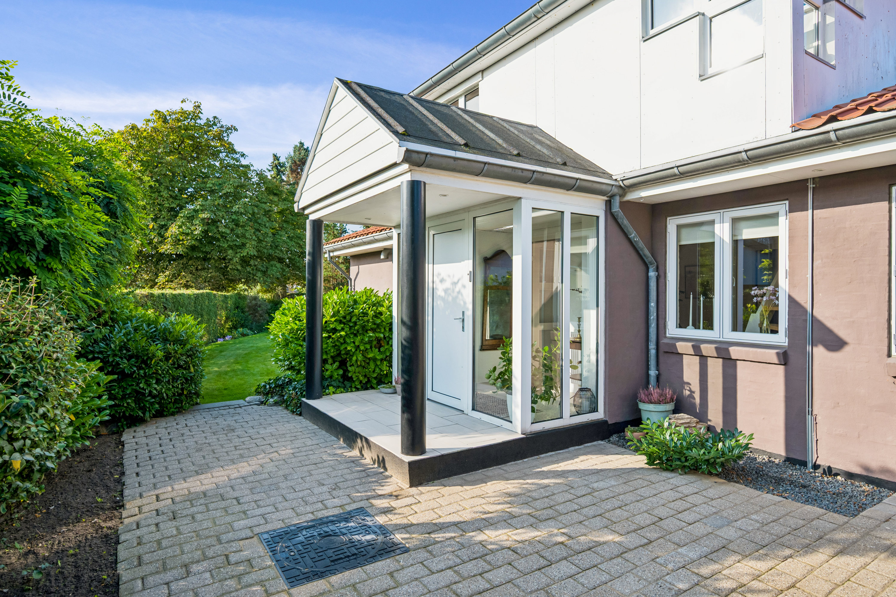 Fremhævet ejendom 1 billede i fuldskærmstilstand. Billede af Strandbyvej 31, 8240 Risskov