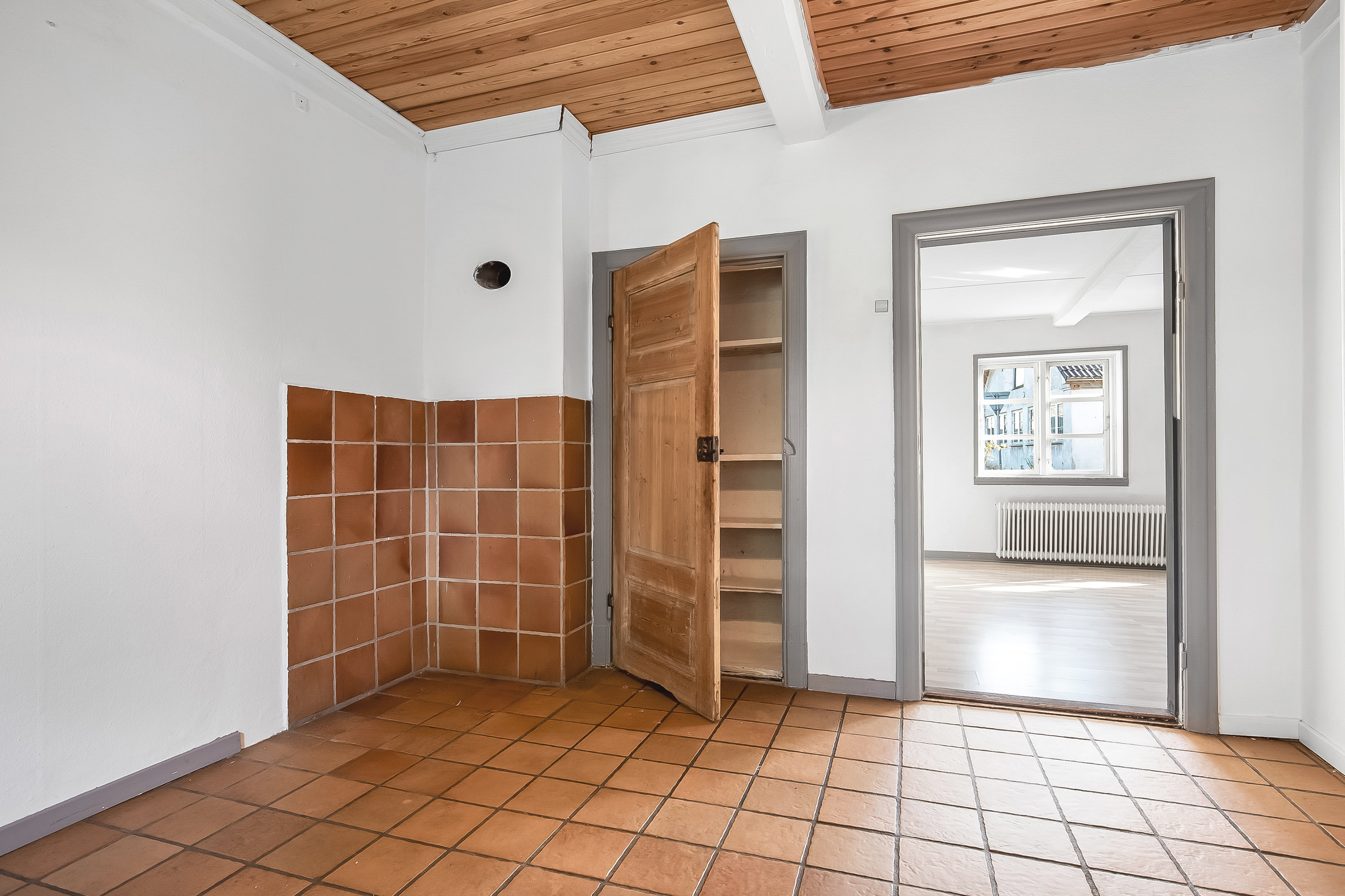 Fremhævet køkken billede i fuldskærmstilstand. Billede af Buen 1, Stepping, 6070 Christiansfeld