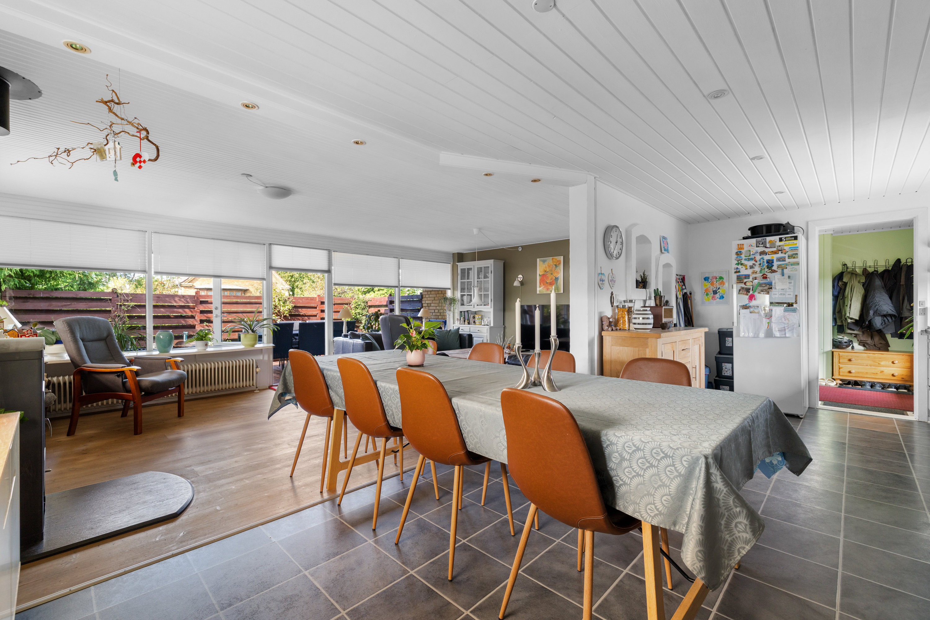 Fremhævet stue billede i fuldskærmstilstand. Billede af Toftevej 2, V. Åby , 5600 Faaborg