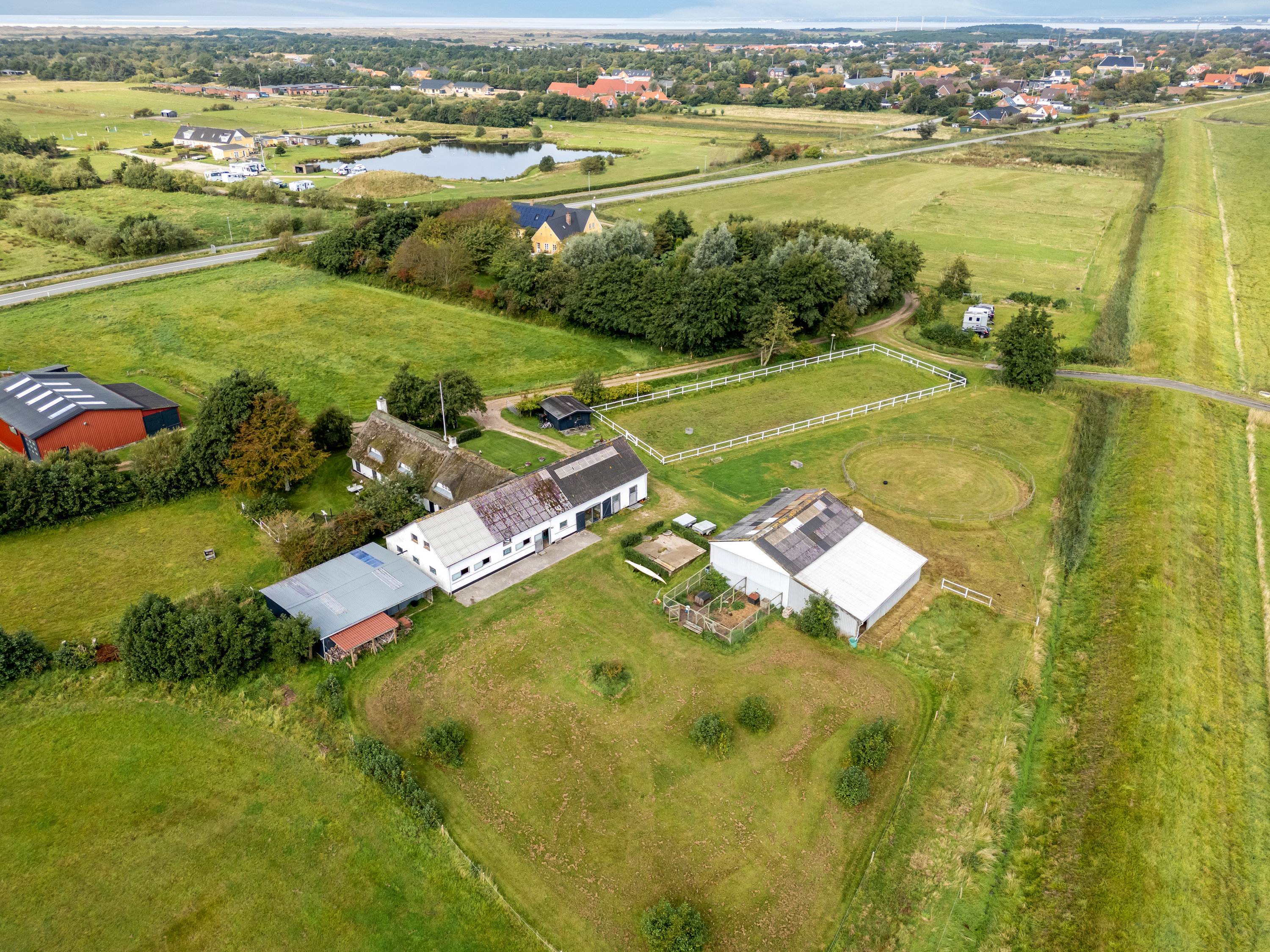 Fremhævet luftfoto billede i fuldskærmstilstand. Billede af Sønder Storetoft 2, Rindby, 6720 Fanø