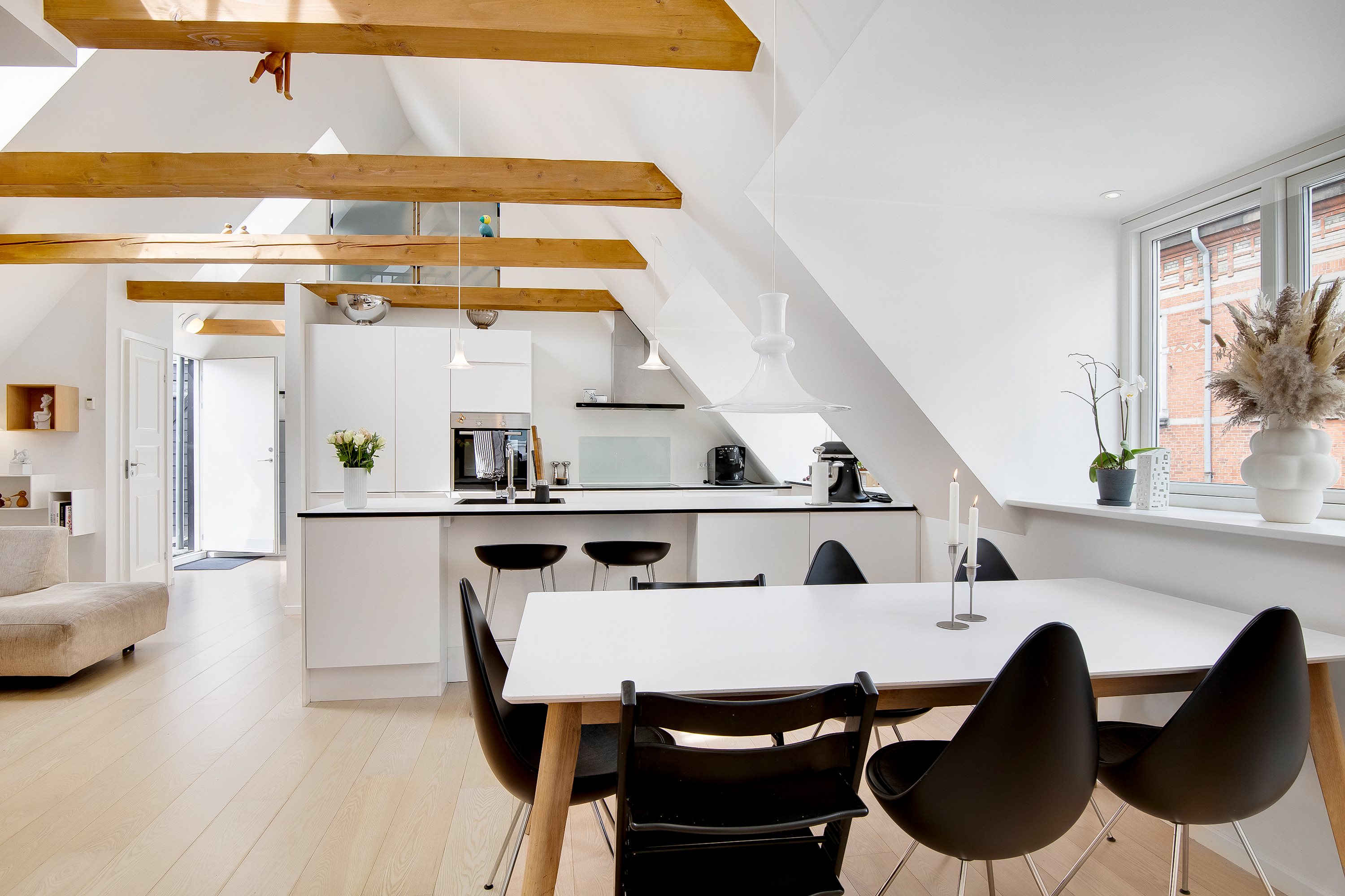 Fremhævet alrum billede i fuldskærmstilstand. Billede af Bispensgade 13, 2. th., 9000 Aalborg