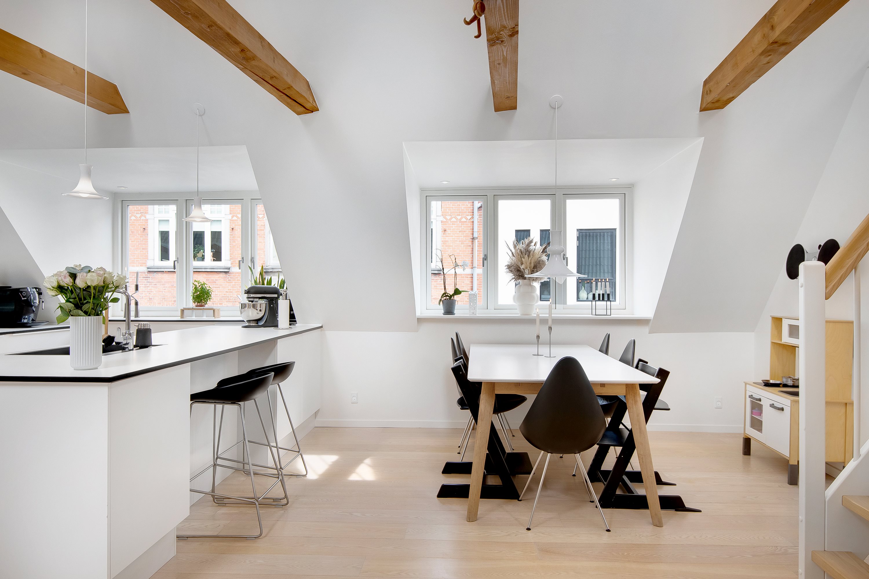 Fremhævet alrum billede i fuldskærmstilstand. Billede af Bispensgade 13, 2. th., 9000 Aalborg