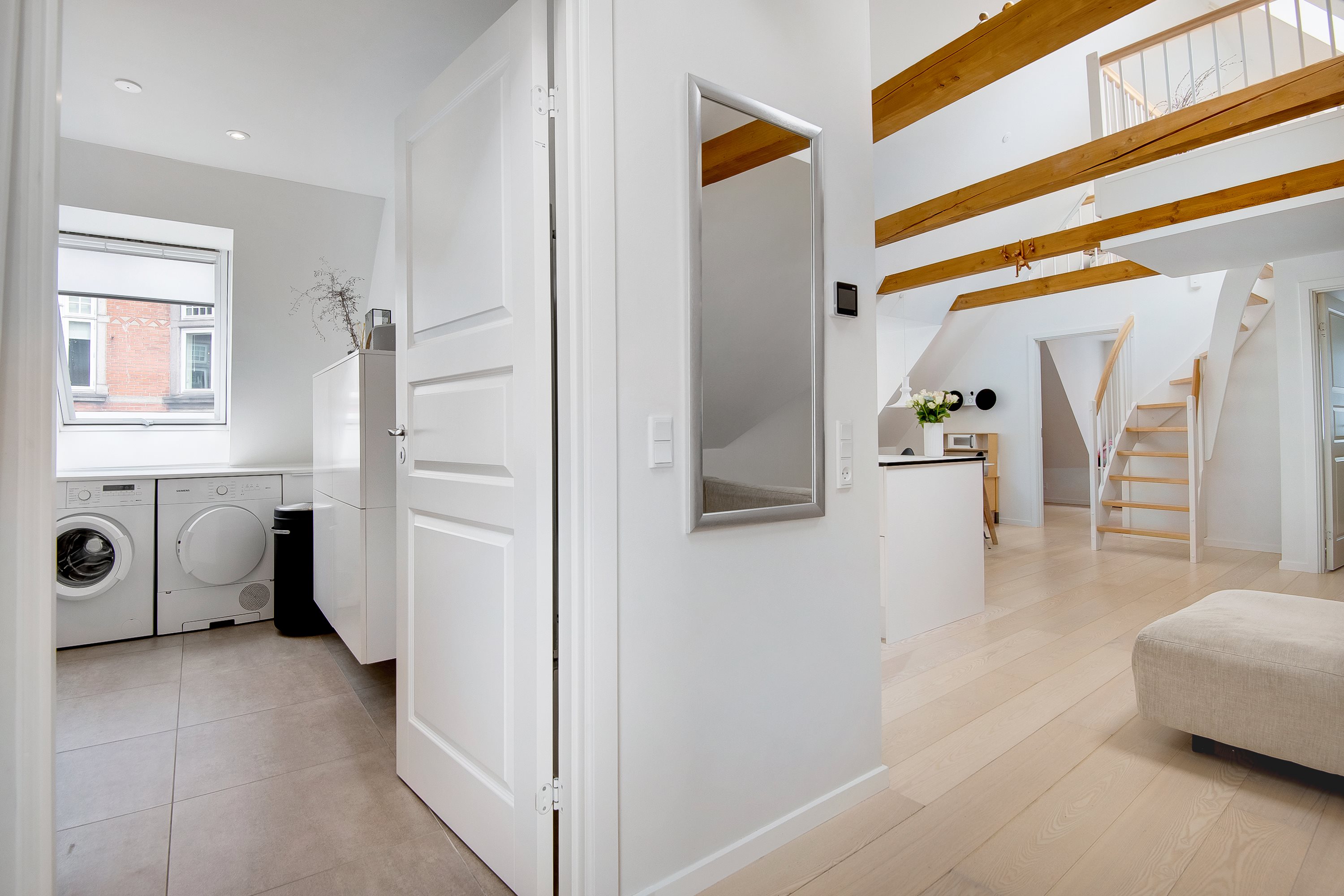 Fremhævet gang billede i fuldskærmstilstand. Billede af Bispensgade 13, 2. th., 9000 Aalborg