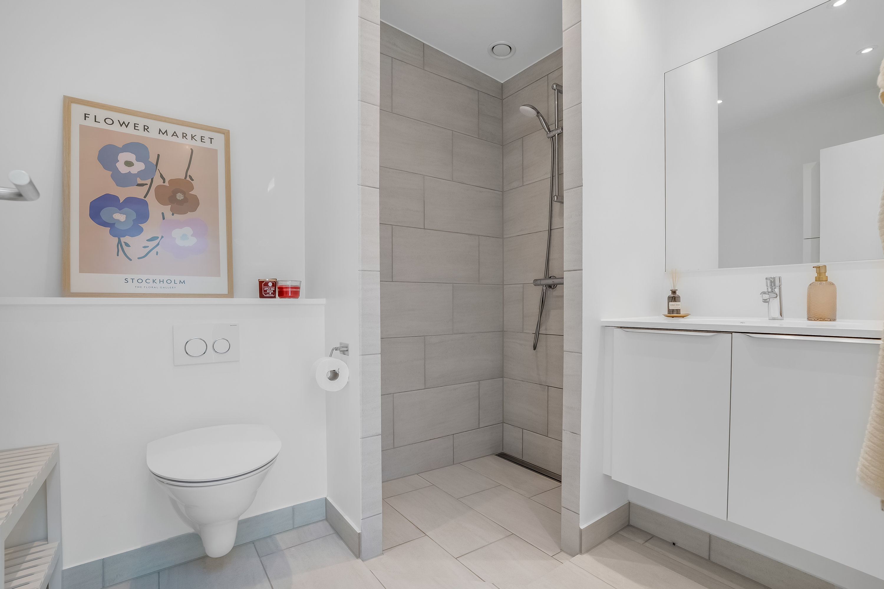 Fremhævet  billede i fuldskærmstilstand. Billede af Amorbuen 31, 3400 Hillerød