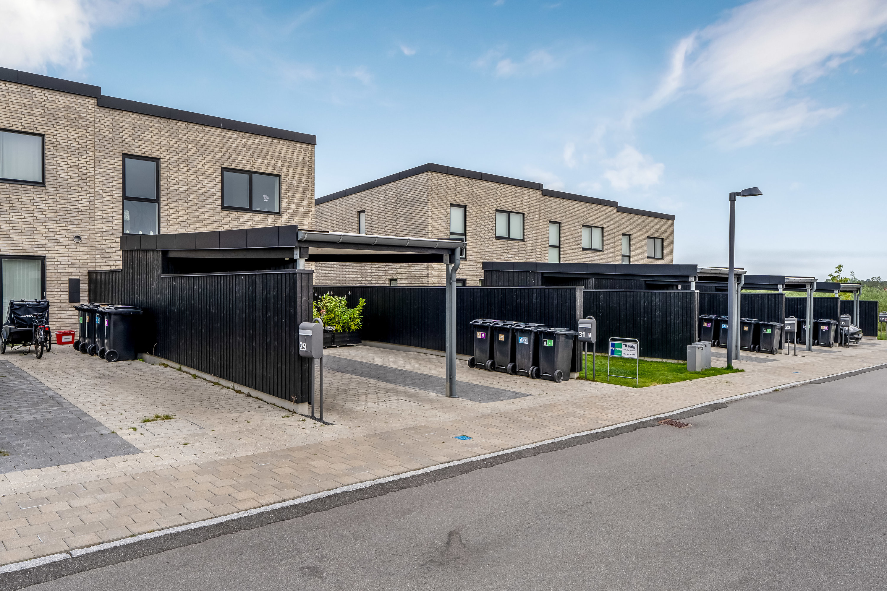 Fremhævet  billede i fuldskærmstilstand. Billede af Amorbuen 31, 3400 Hillerød