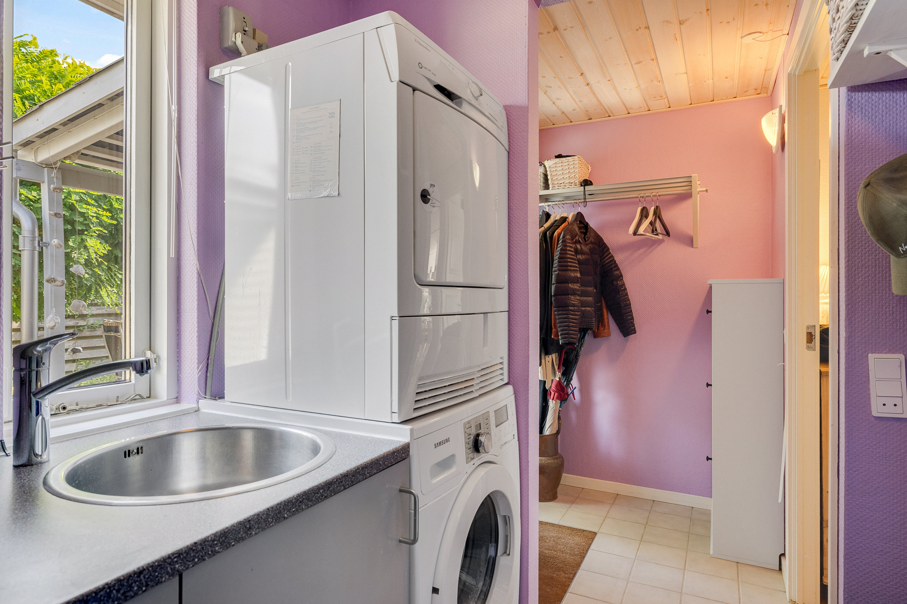 Fremhævet  billede i fuldskærmstilstand. Billede af Tinbækparken 35, Skovby, 8464 Galten