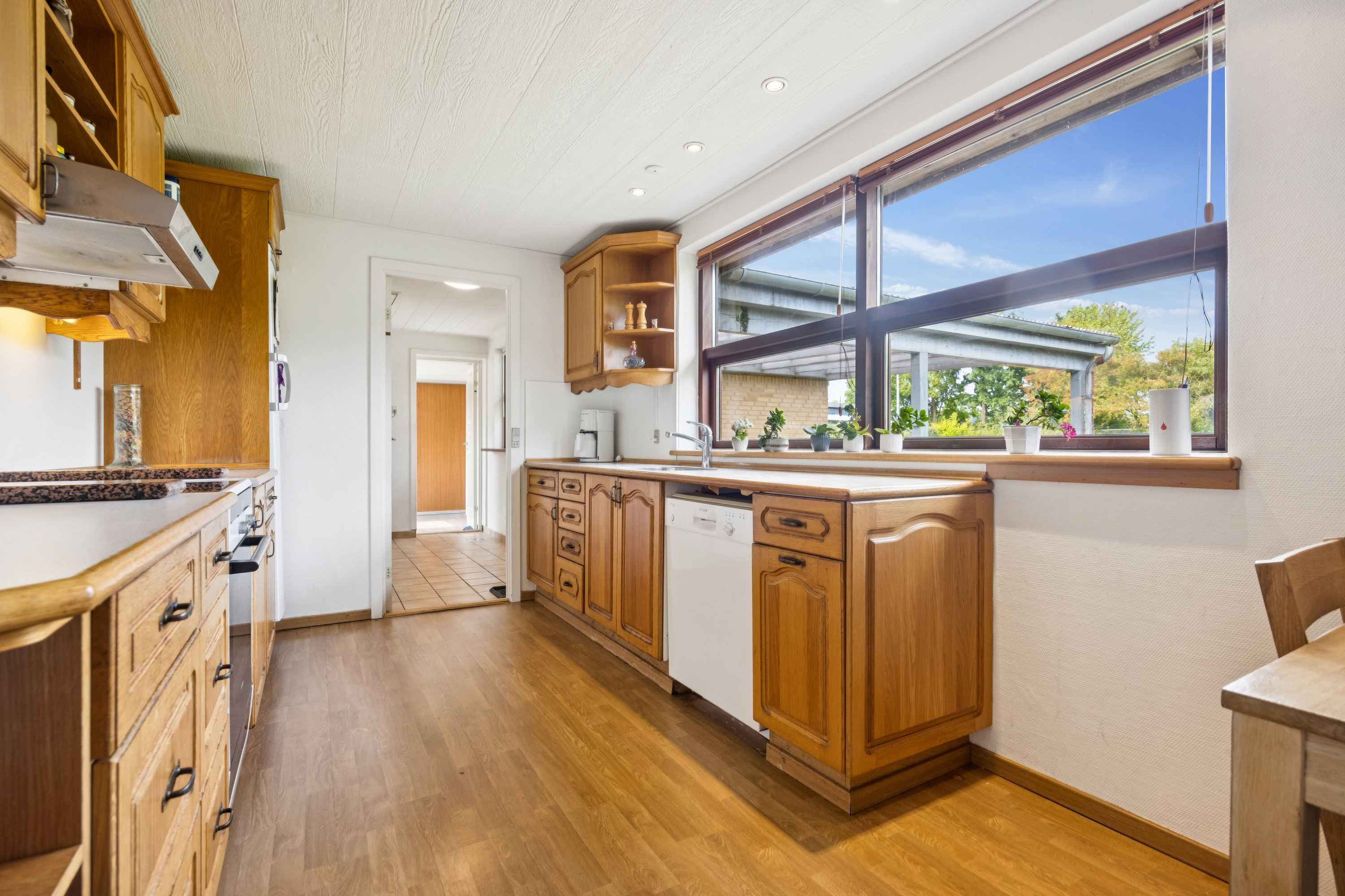 Fremhævet køkken billede i fuldskærmstilstand. Billede af Strindbergparken 58, 9381 Sulsted