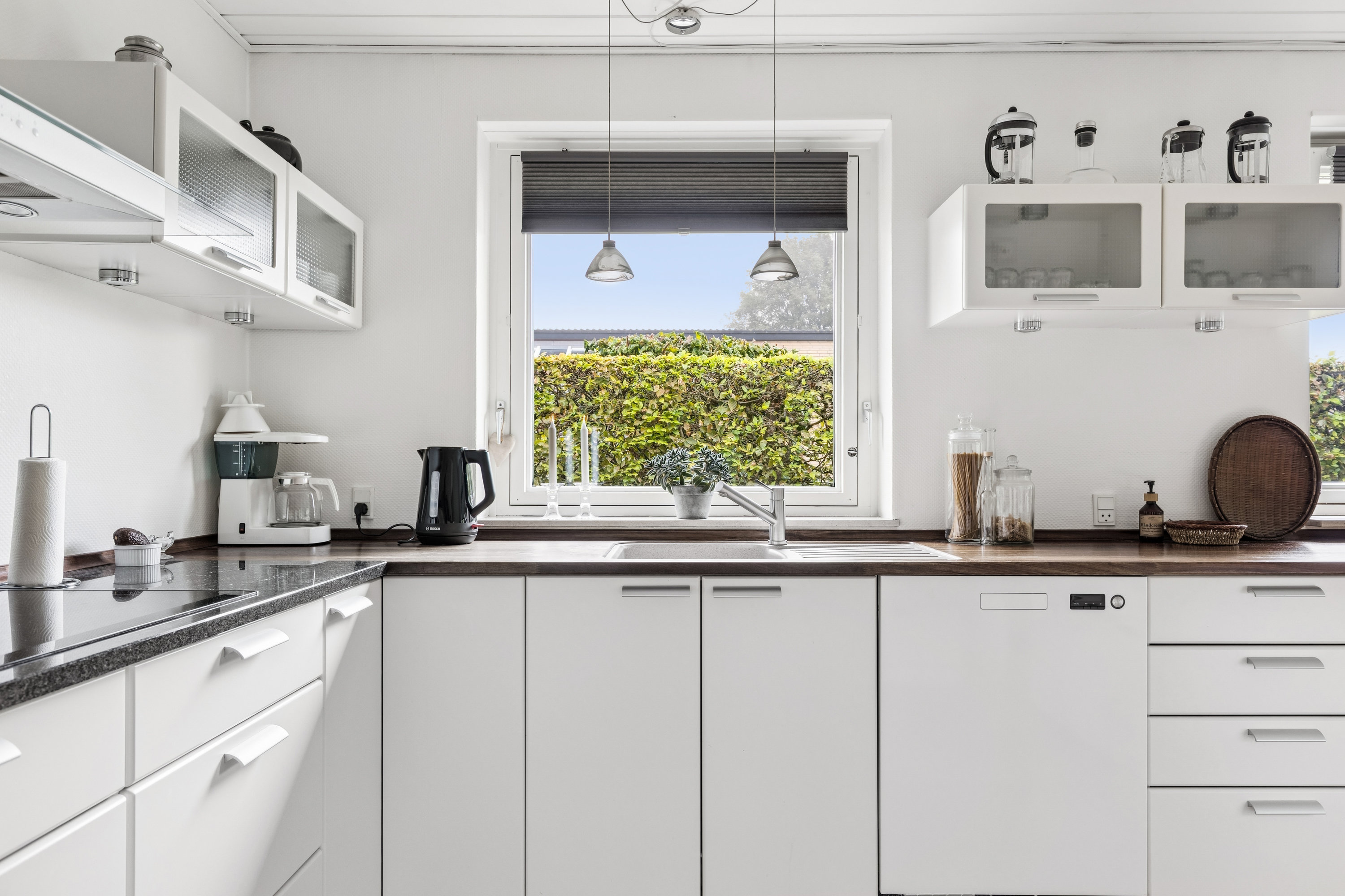 Fremhævet køkken billede i fuldskærmstilstand. Billede af Elmegården 43, 4450 Jyderup