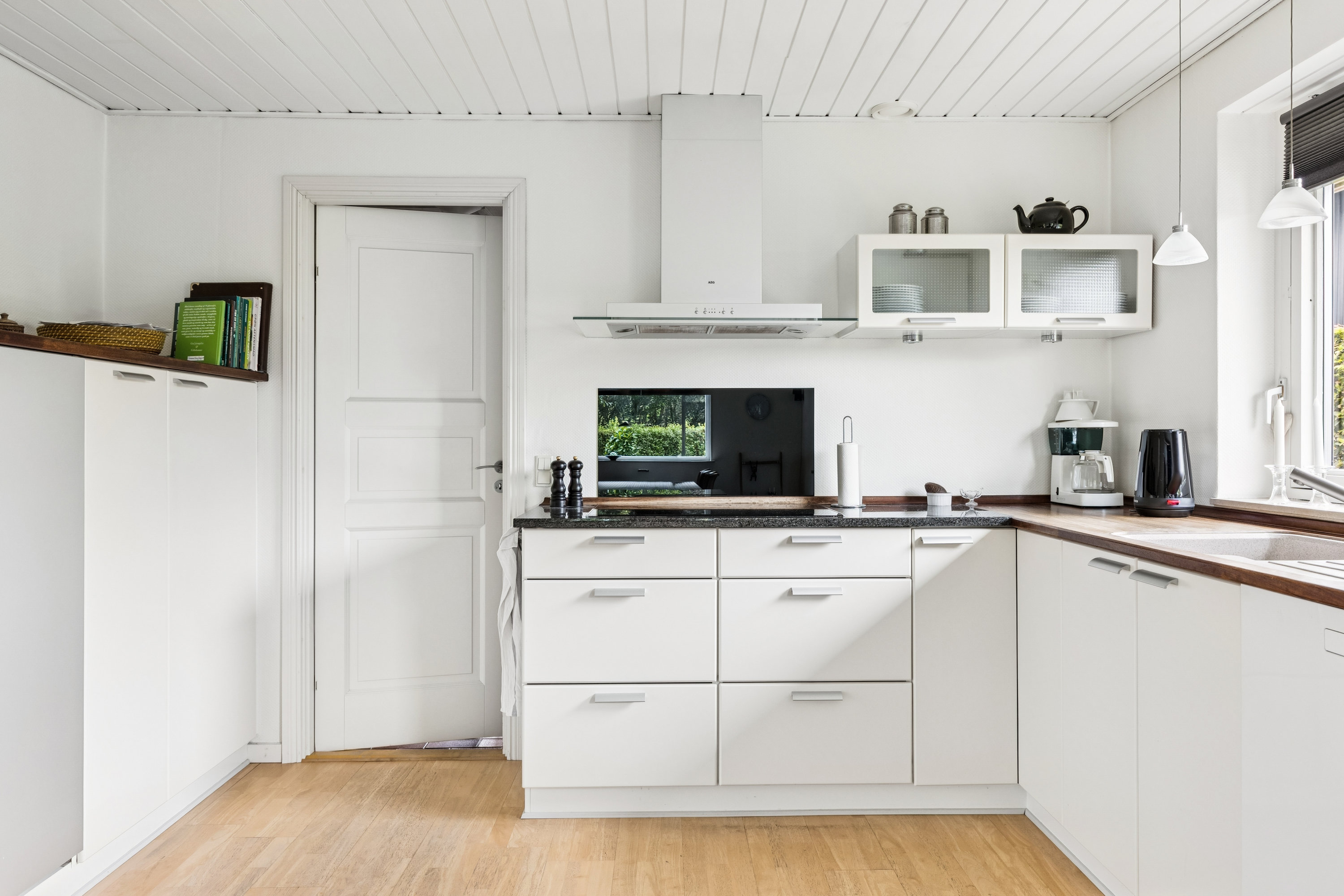 Fremhævet køkken billede i fuldskærmstilstand. Billede af Elmegården 43, 4450 Jyderup