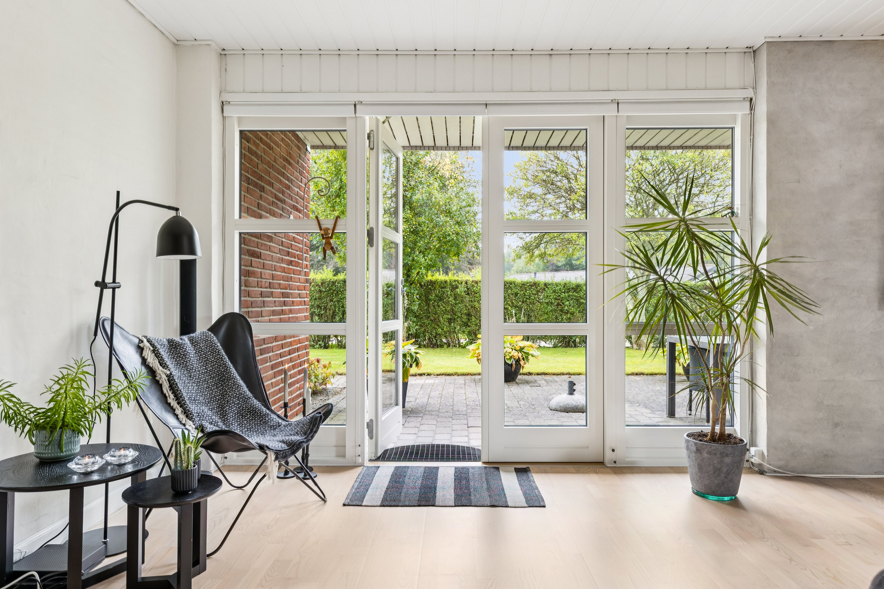 Fremhævet stue billede i fuldskærmstilstand. Billede af Elmegården 43, 4450 Jyderup