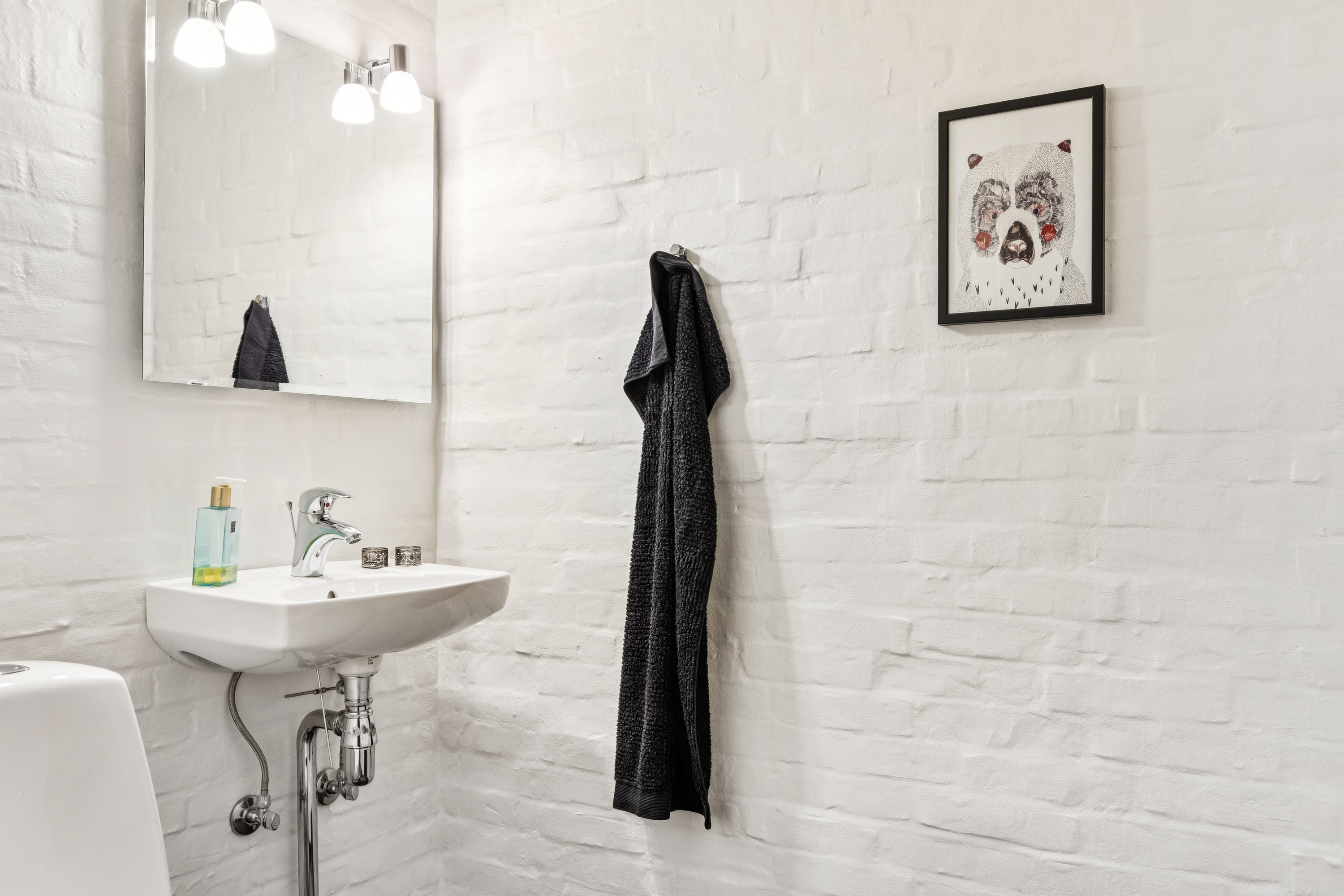 Fremhævet toilet billede i fuldskærmstilstand. Billede af Elmegården 43, 4450 Jyderup