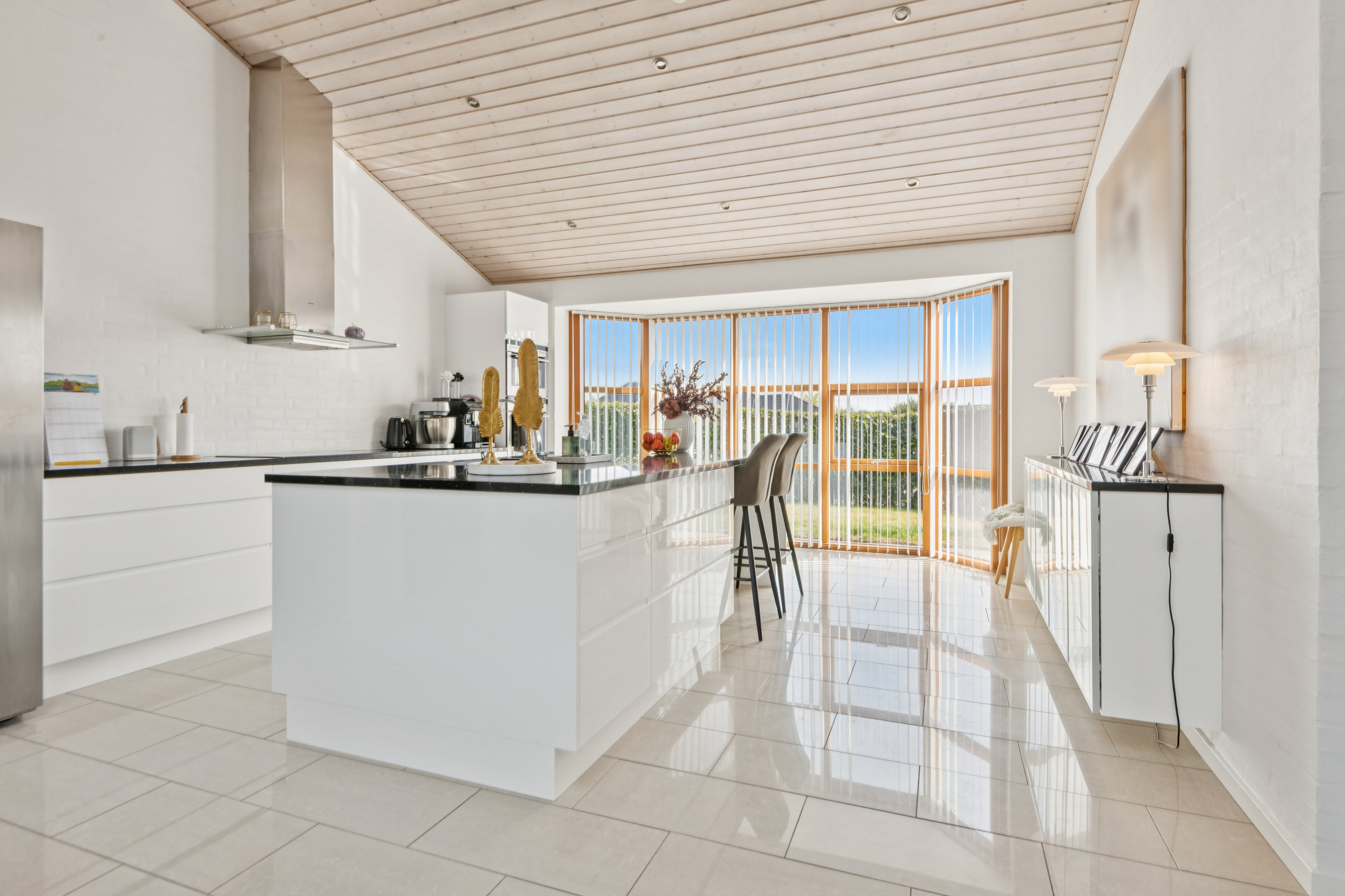 Fremhævet køkken billede i fuldskærmstilstand. Billede af Højdedraget 152, 9530 Støvring