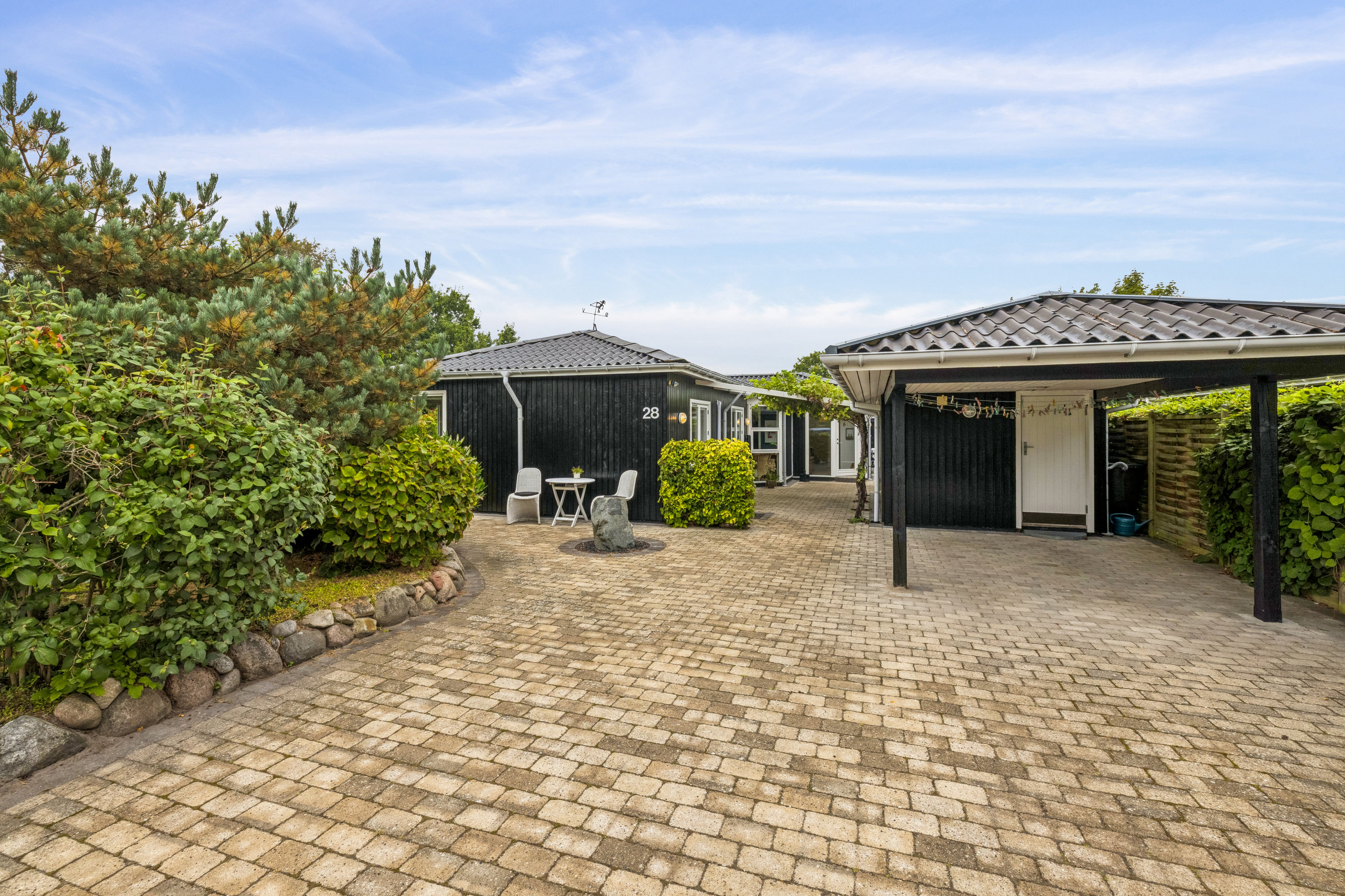 Miniaturebillede 2: ejendom 1. Billede af Lindevej 28, 8500 Grenaa