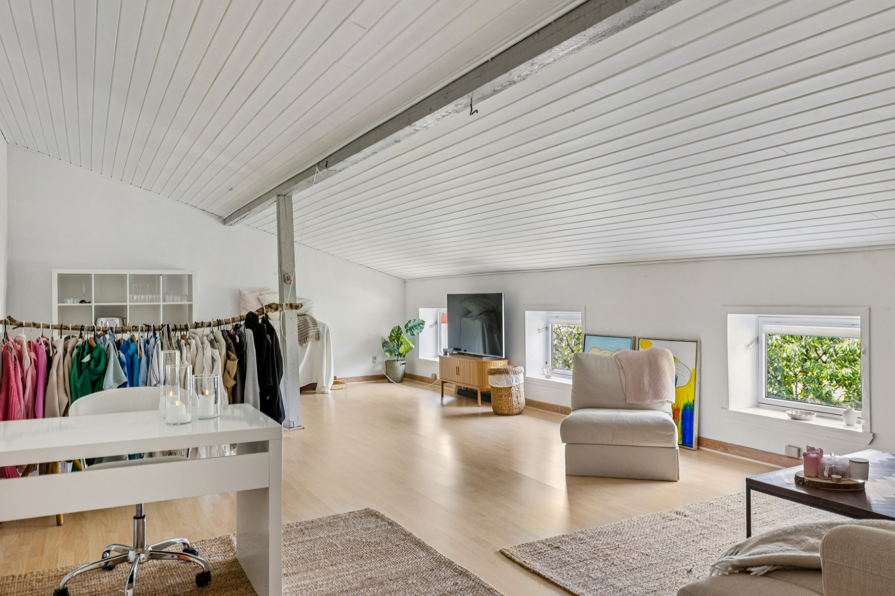 Fremhævet værelse vedr. ejd. 1 billede i fuldskærmstilstand. Billede af Tørvevej 34, Sdr Farup M, 6760 Ribe