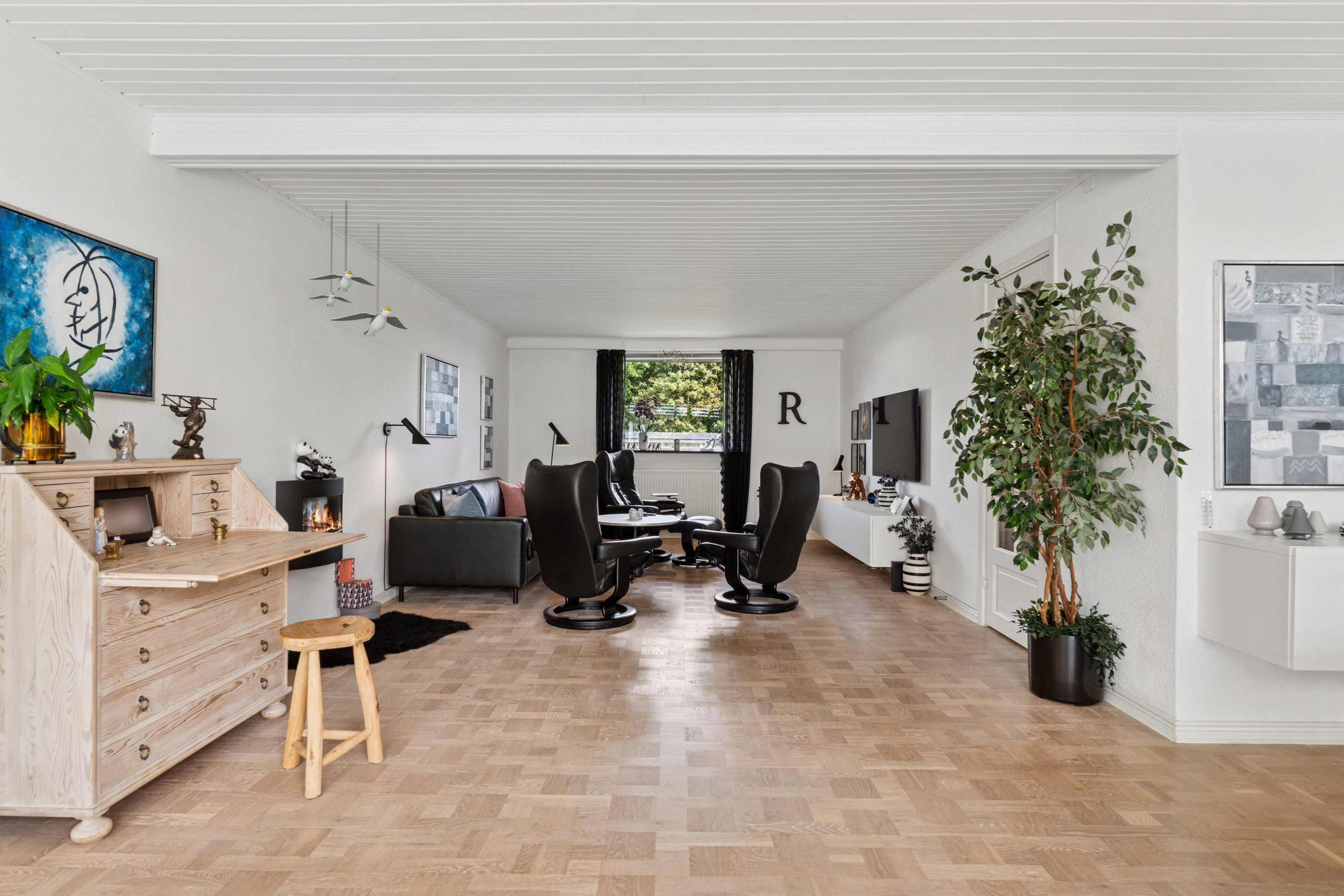 Fremhævet stue billede i fuldskærmstilstand. Billede af Åsumvej 689, 5240 Odense NØ