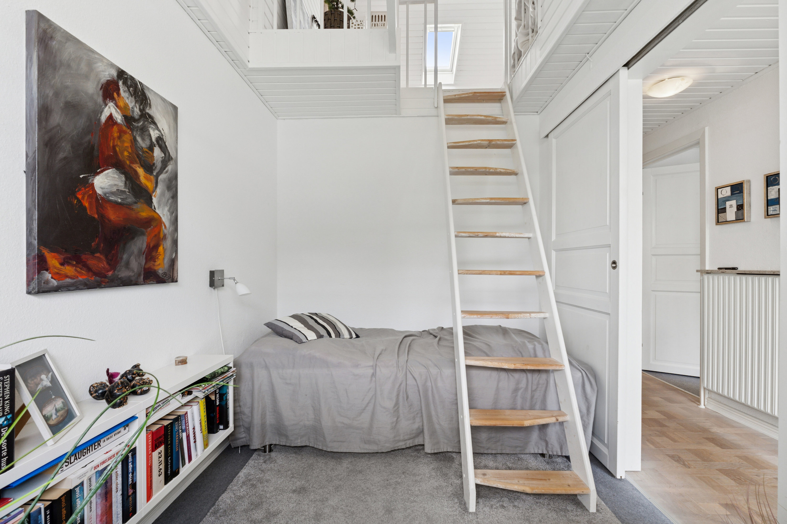 Fremhævet soveværelse billede i fuldskærmstilstand. Billede af Åsumvej 689, 5240 Odense NØ