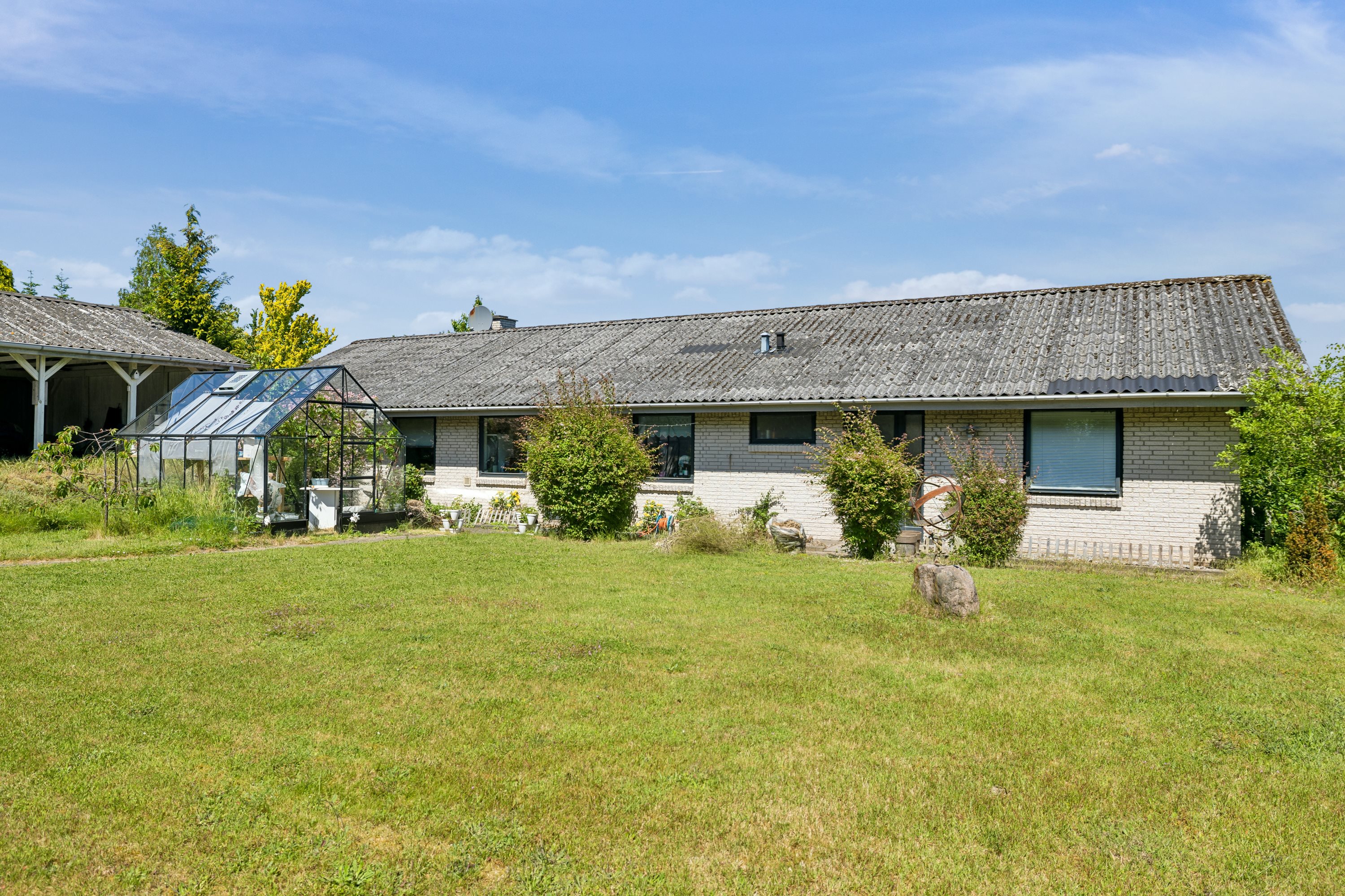 Miniaturebillede 1: ejendom 1. Billede af Lindegårdsvej 5, 5642 Millinge