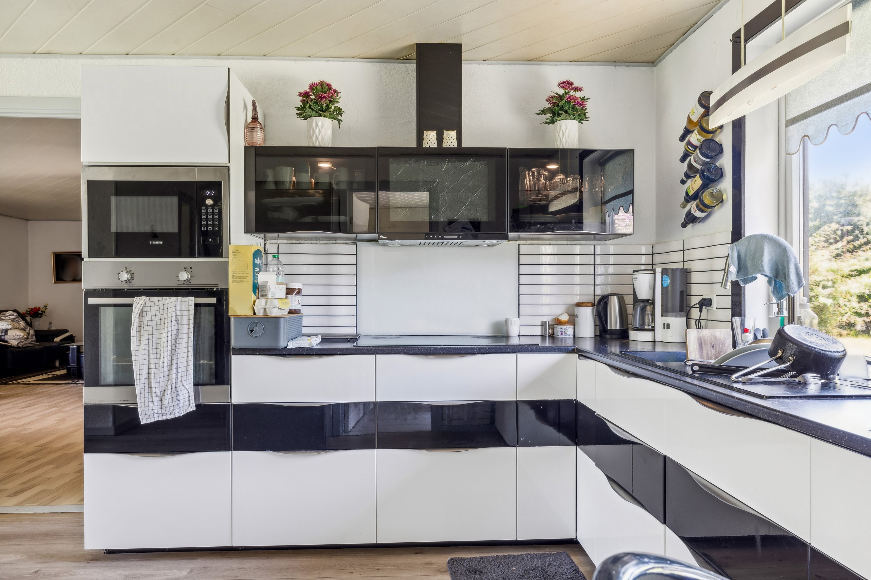 Fremhævet køkken billede i fuldskærmstilstand. Billede af Lindegårdsvej 5, 5642 Millinge