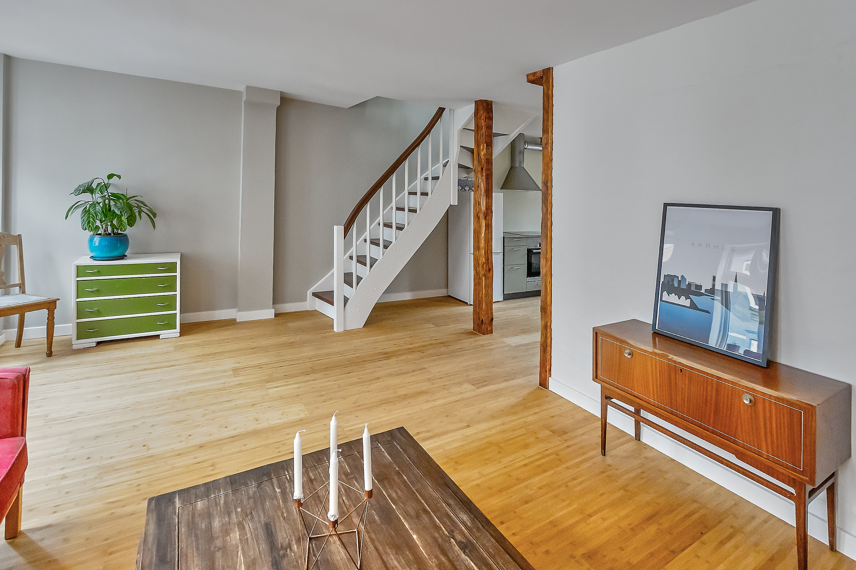 Fremhævet trappe billede i fuldskærmstilstand. Billede af Rosenkrantzgade 9, 8000 Aarhus C