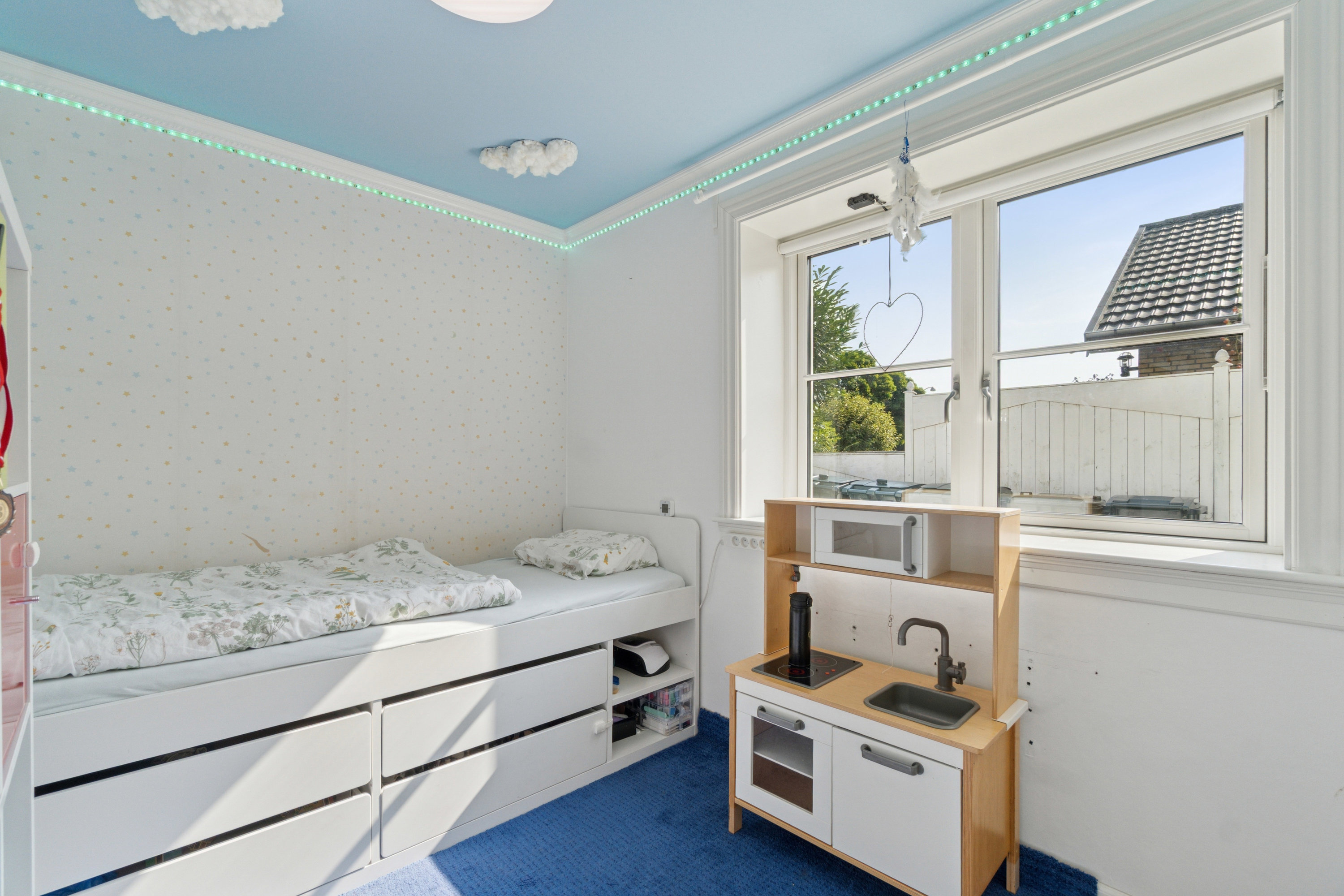 Fremhævet  billede i fuldskærmstilstand. Billede af Klosterdammen 30, 2605 Brøndby