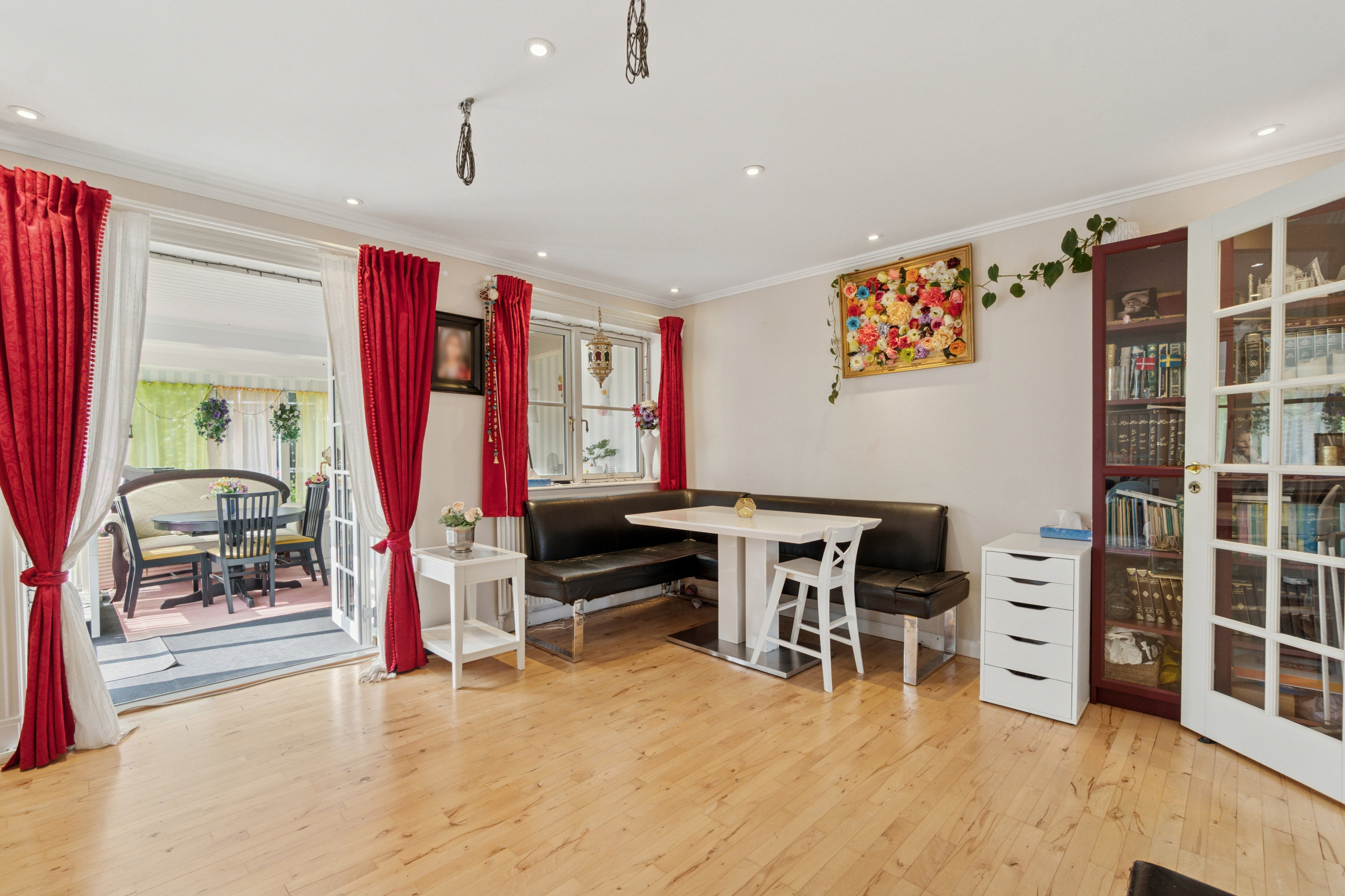 Fremhævet  billede i fuldskærmstilstand. Billede af Klosterdammen 30, 2605 Brøndby