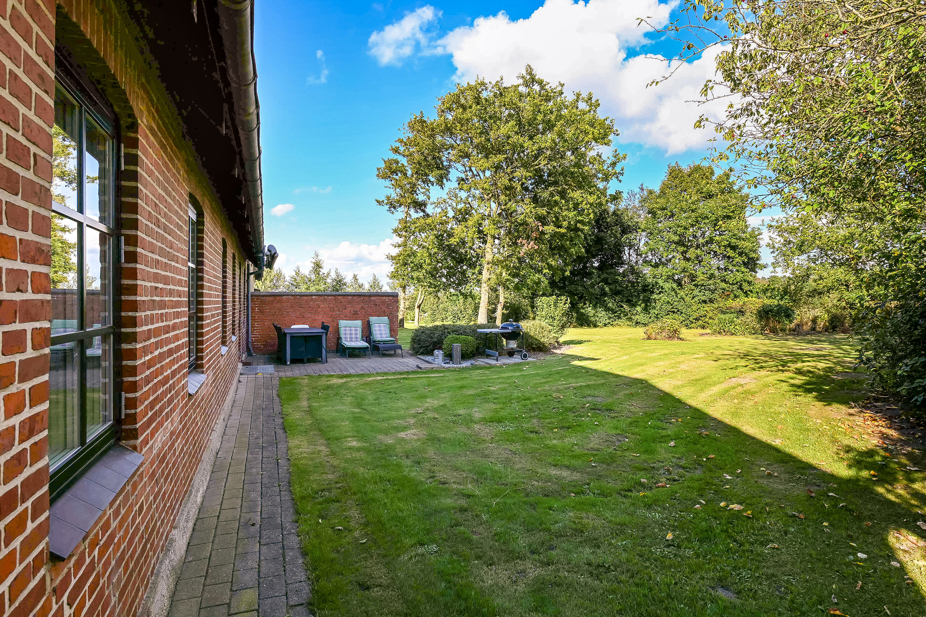 Fremhævet have billede i fuldskærmstilstand. Billede af Holstebrovej 26A, Bjert, 7830 Vinderup