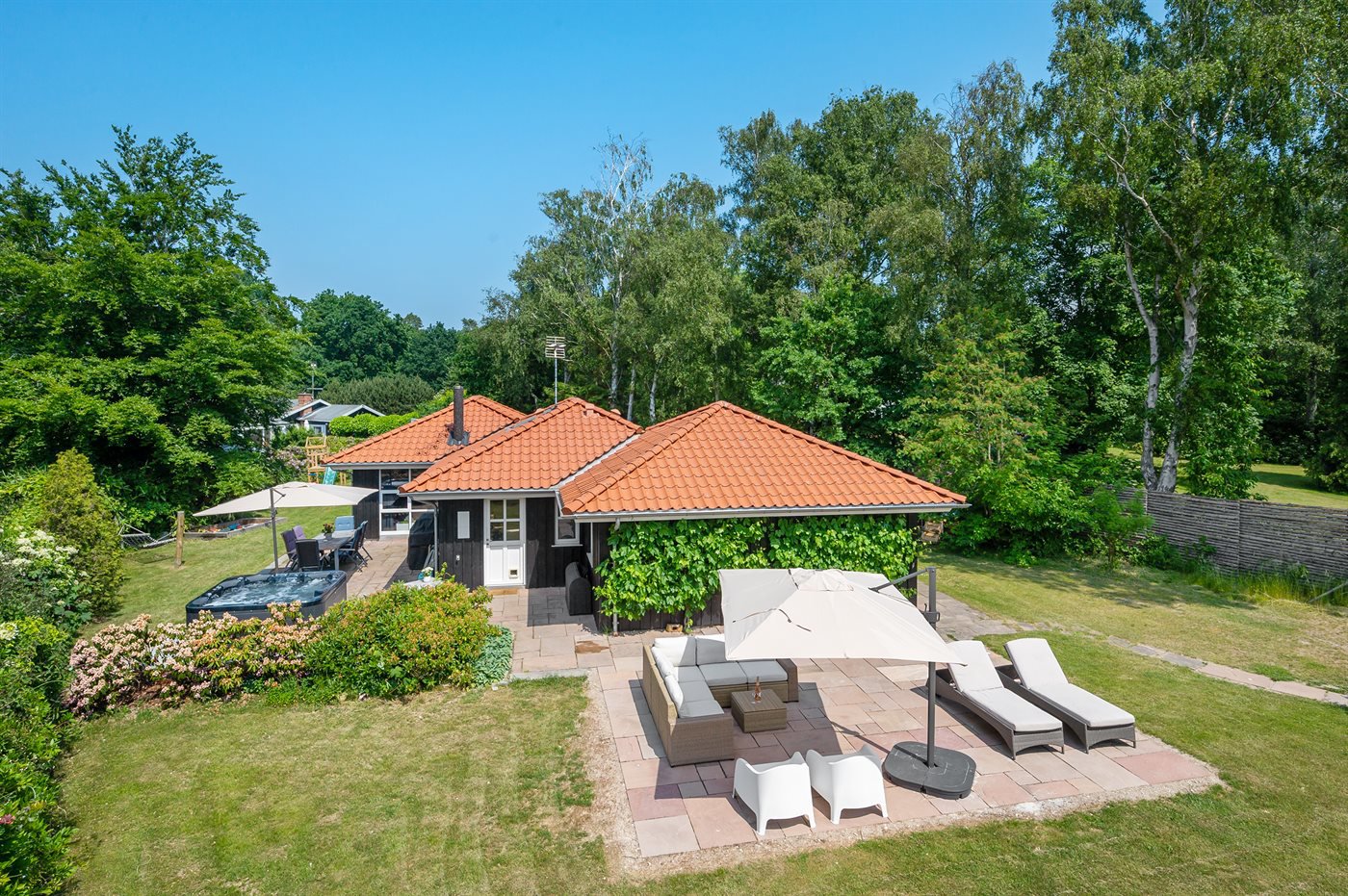 Fremhævet  billede i fuldskærmstilstand. Billede af Østkæret 3, Udsholt, 3230 Græsted