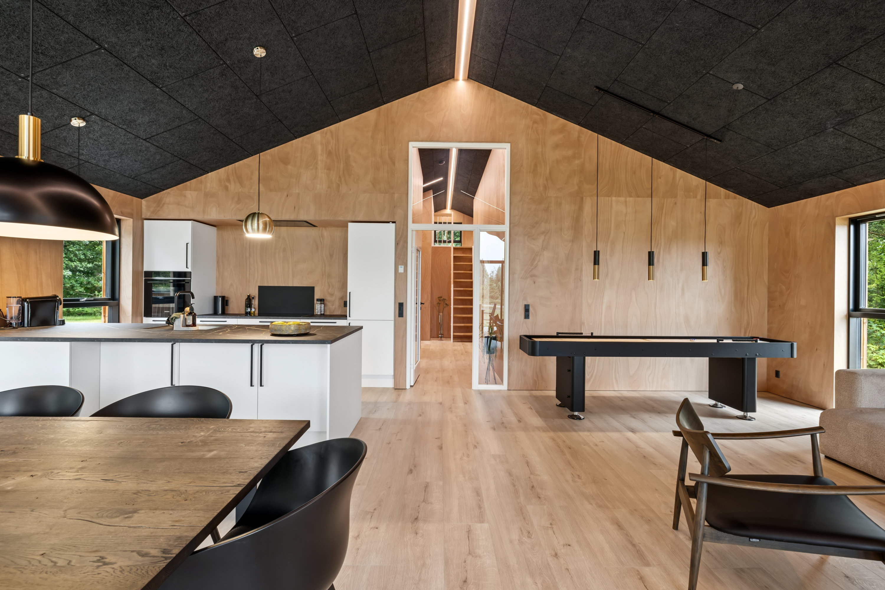 Fremhævet stue billede i fuldskærmstilstand. Billede af Lynderupvej 65D, Lynderup, 8832 Skals