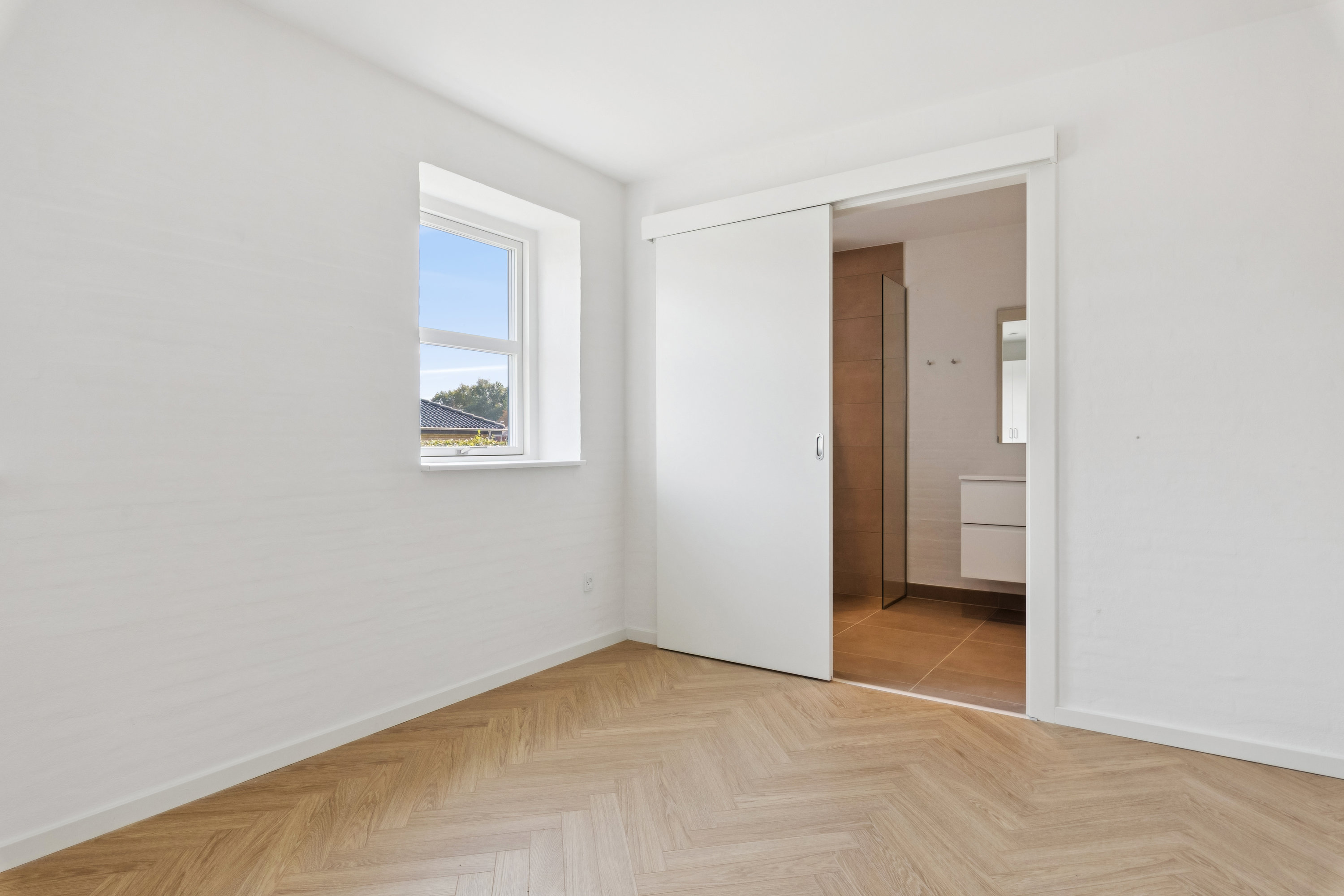 Fremhævet værelse billede i fuldskærmstilstand. Billede af Gl Visborgvej 44A, 9560 Hadsund