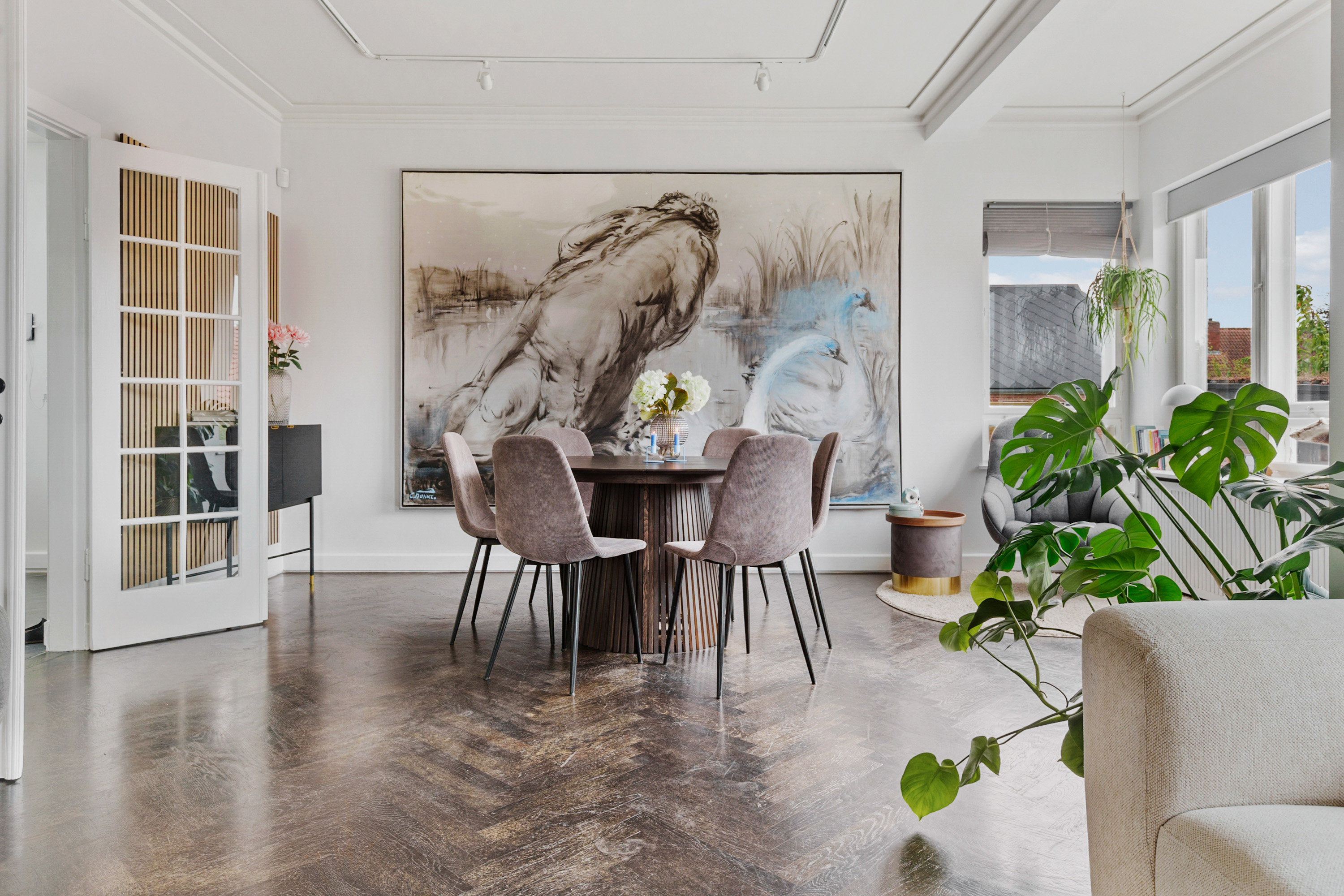 Fremhævet stue billede i fuldskærmstilstand. Billede af Skovvej 13, 2750 Ballerup