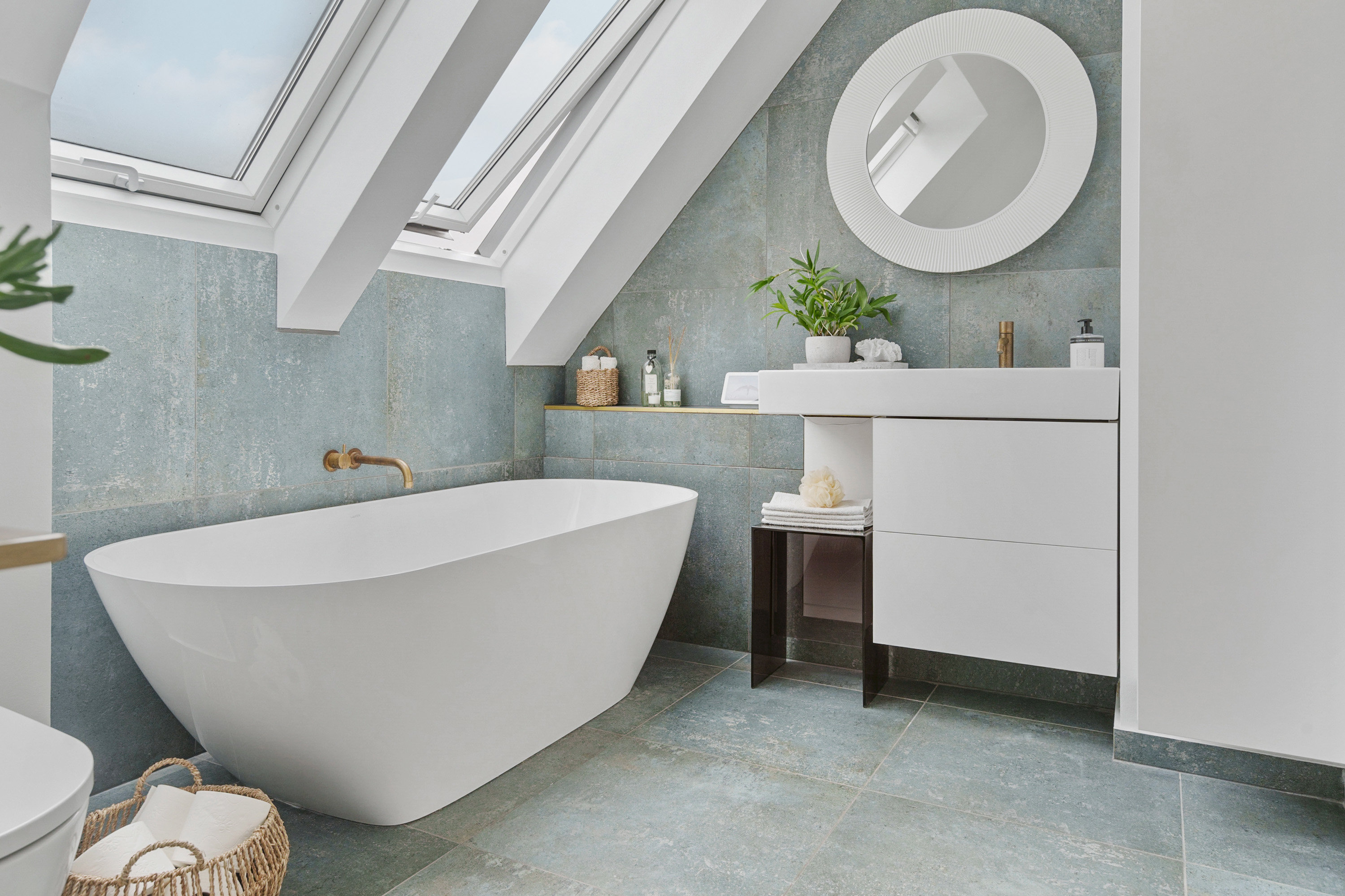 Fremhævet bad 1. sal billede i fuldskærmstilstand. Billede af Skovvej 13, 2750 Ballerup