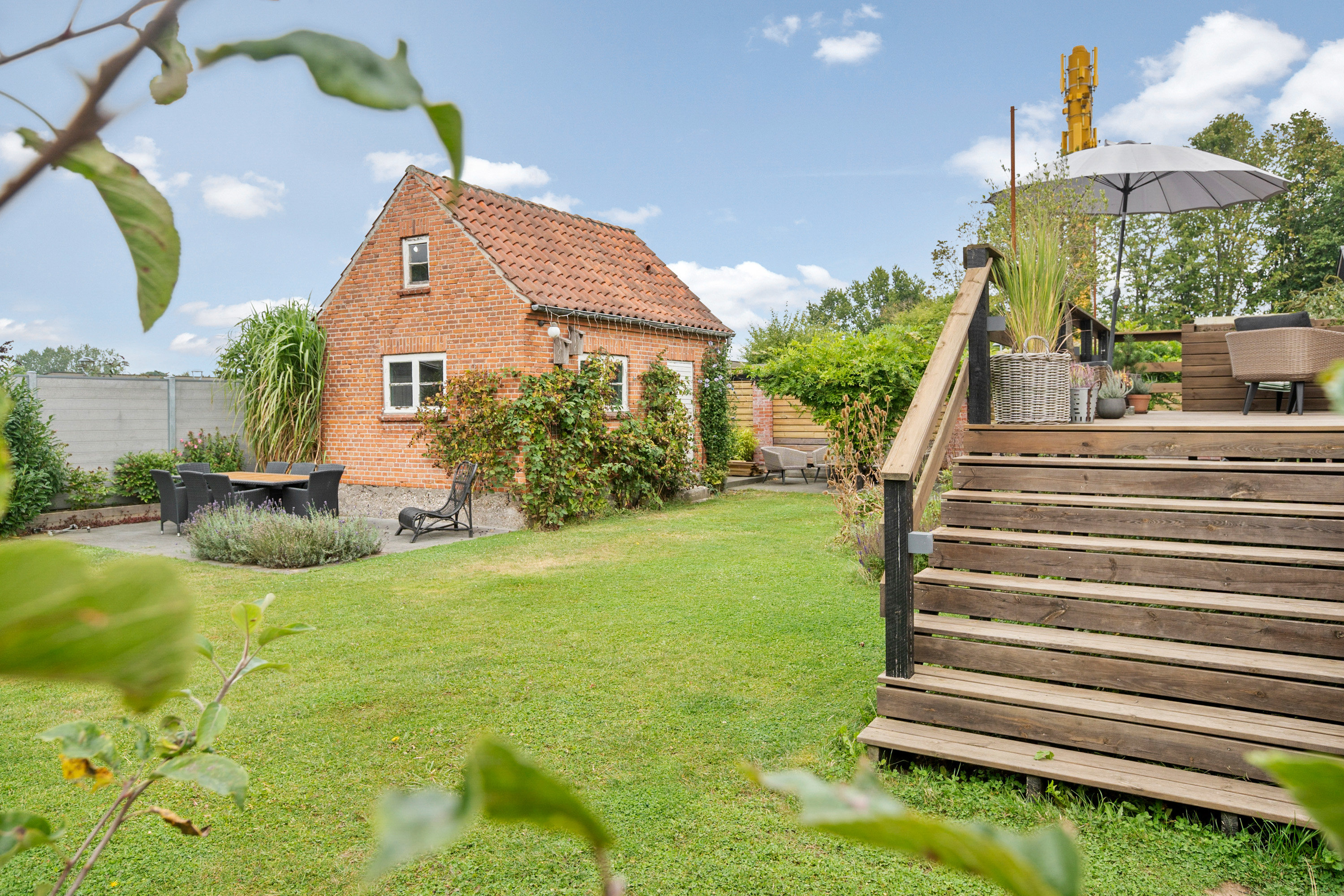 Fremhævet ude billede i fuldskærmstilstand. Billede af Skovvej 13, 2750 Ballerup