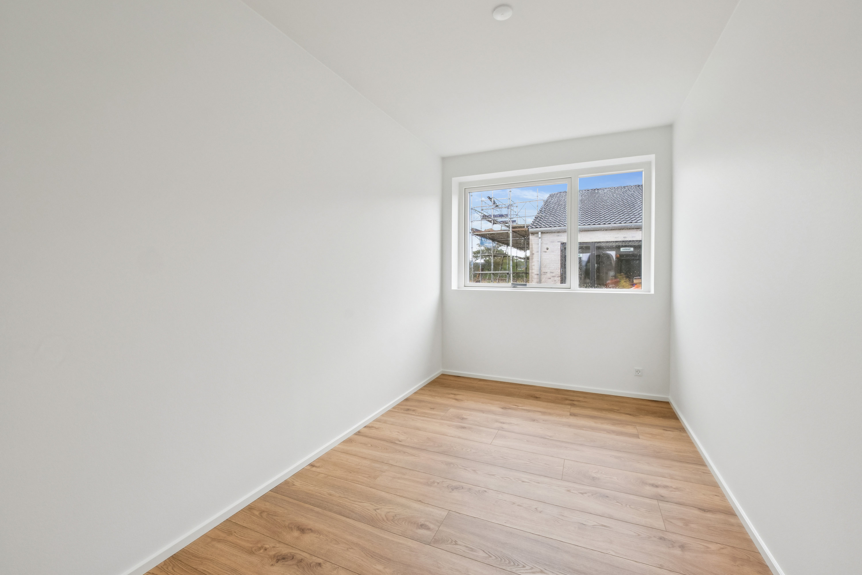 Fremhævet værelse billede i fuldskærmstilstand. Billede af Junker Ottos Vej 10, 8800 Viborg